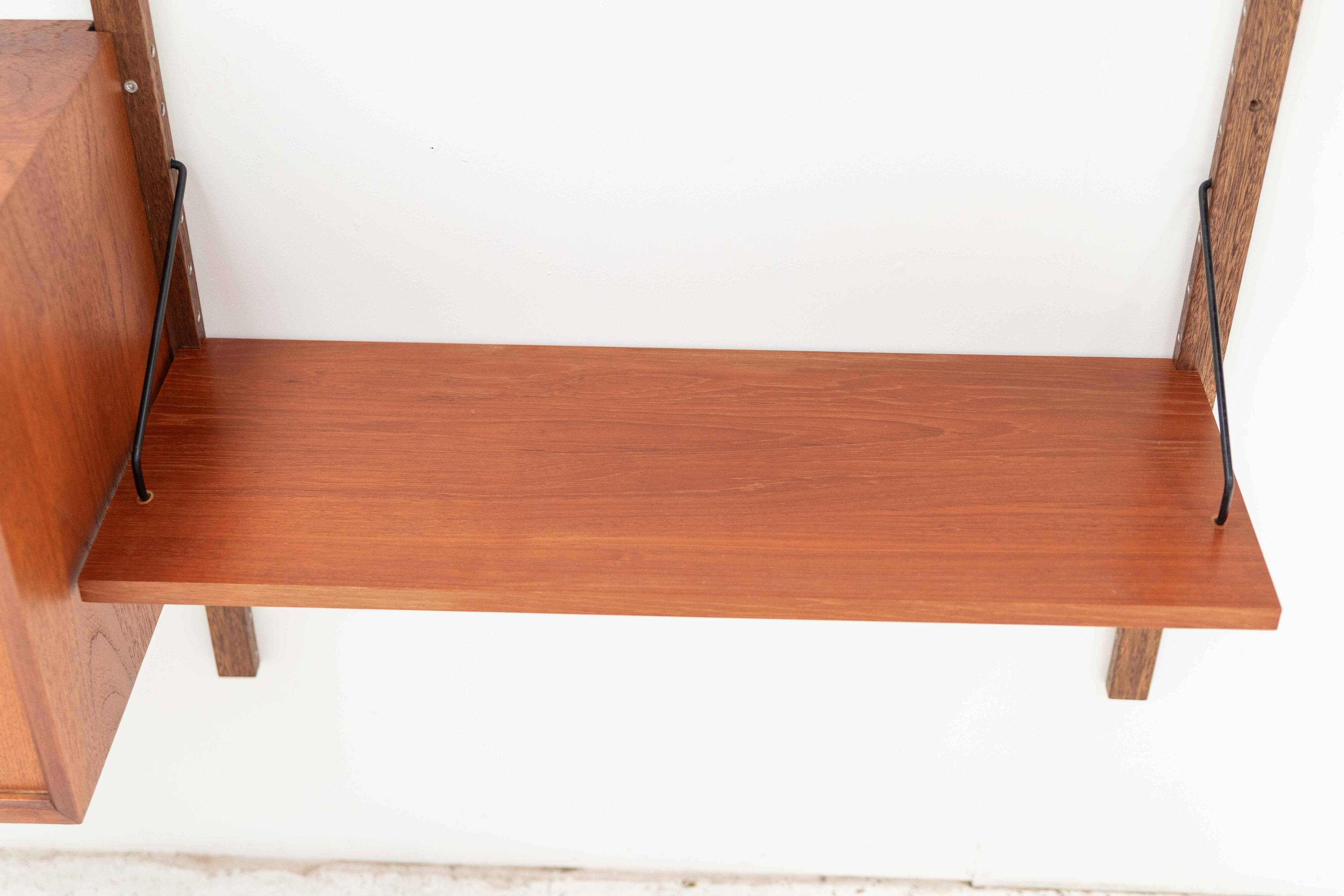 4-Bay Wall Unit by P. Cadovius