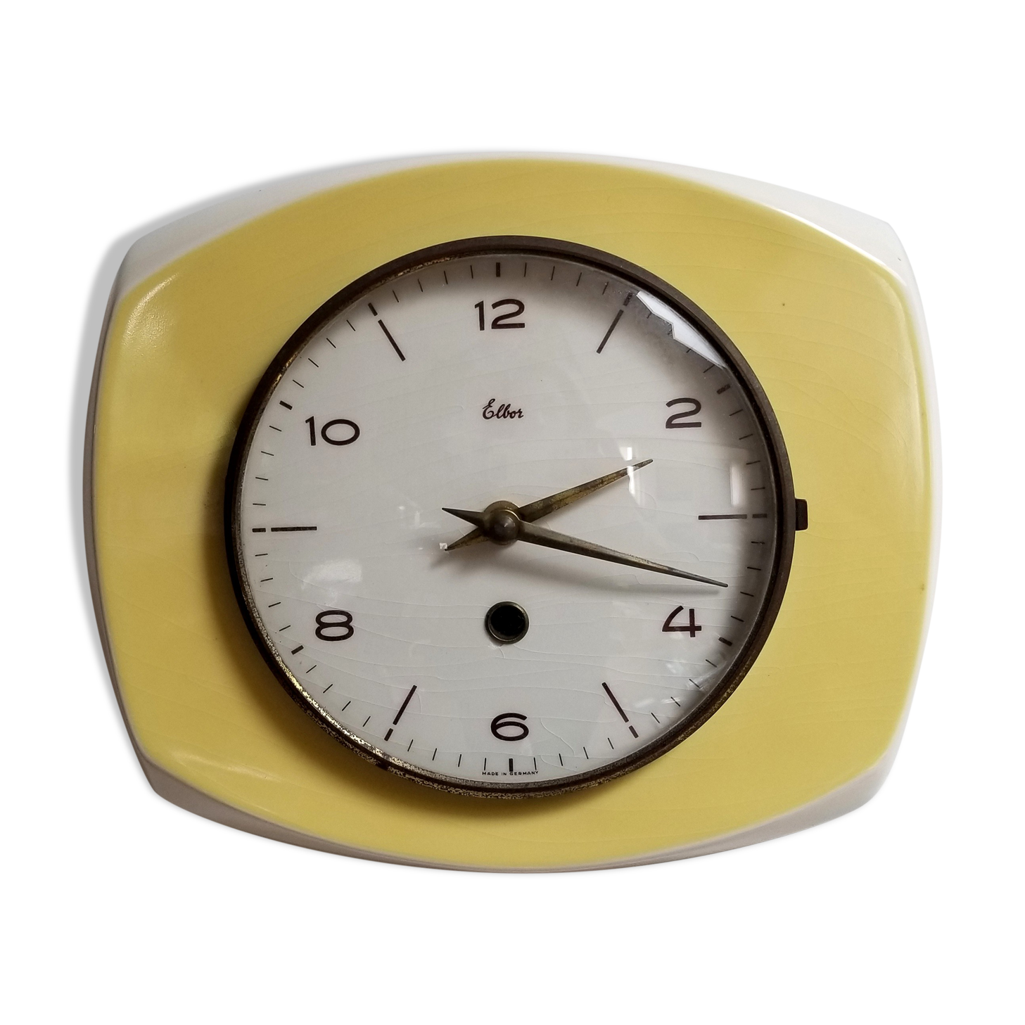 Earthenware clock