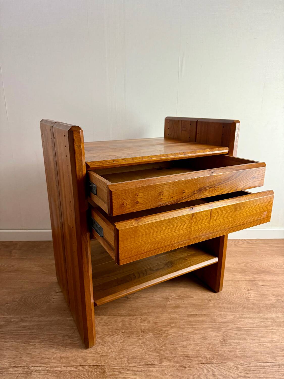 Element Library GO by Pierre Chapo 1980