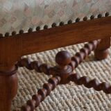 English-style baroque chair with twisted legs in elm, 1920s.