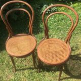 Chaises de bistrot cannage artisanal