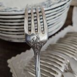 6 silver metal forks