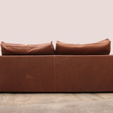 Vintage sofa gognac color model budapest design by paola navone by baxter.