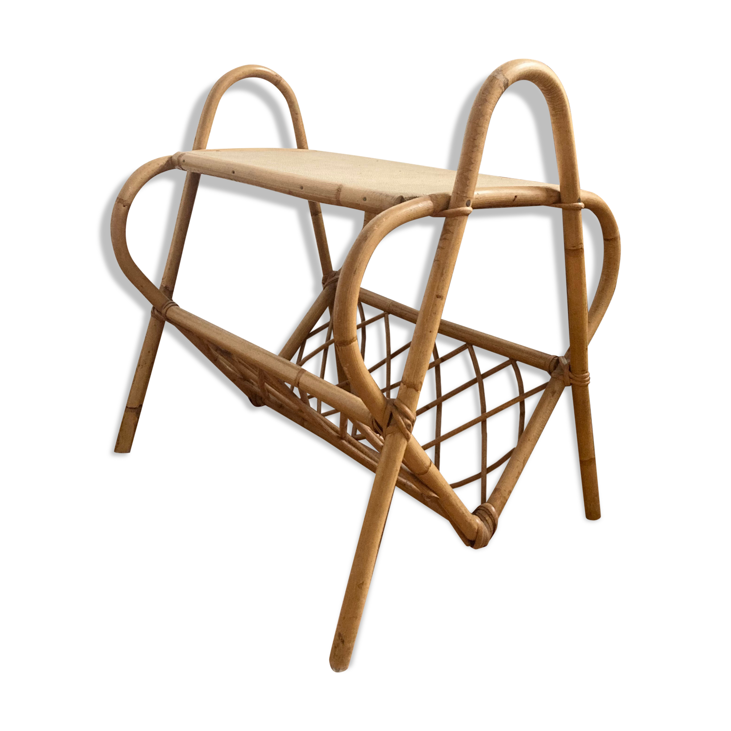 Rattan magazine