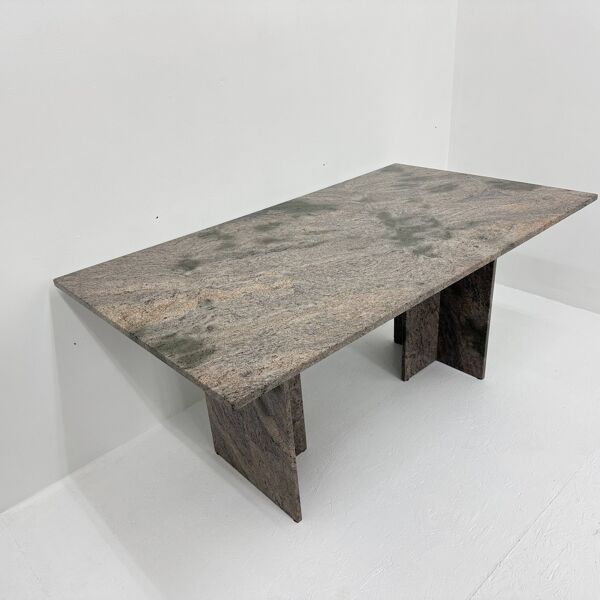 Table à manger en granit de style mid-century modern, années 1970