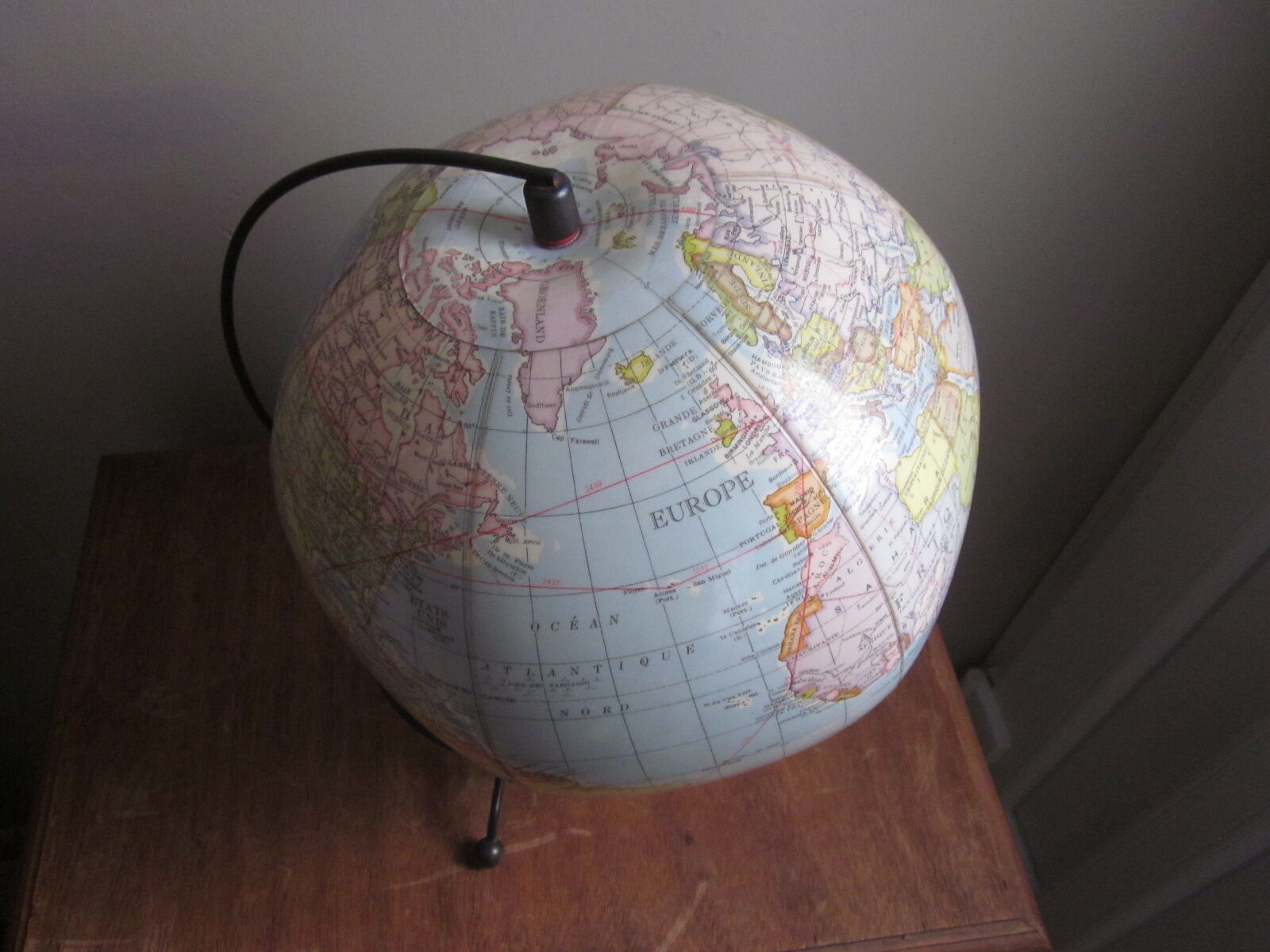 Terrestrial globe in 1957