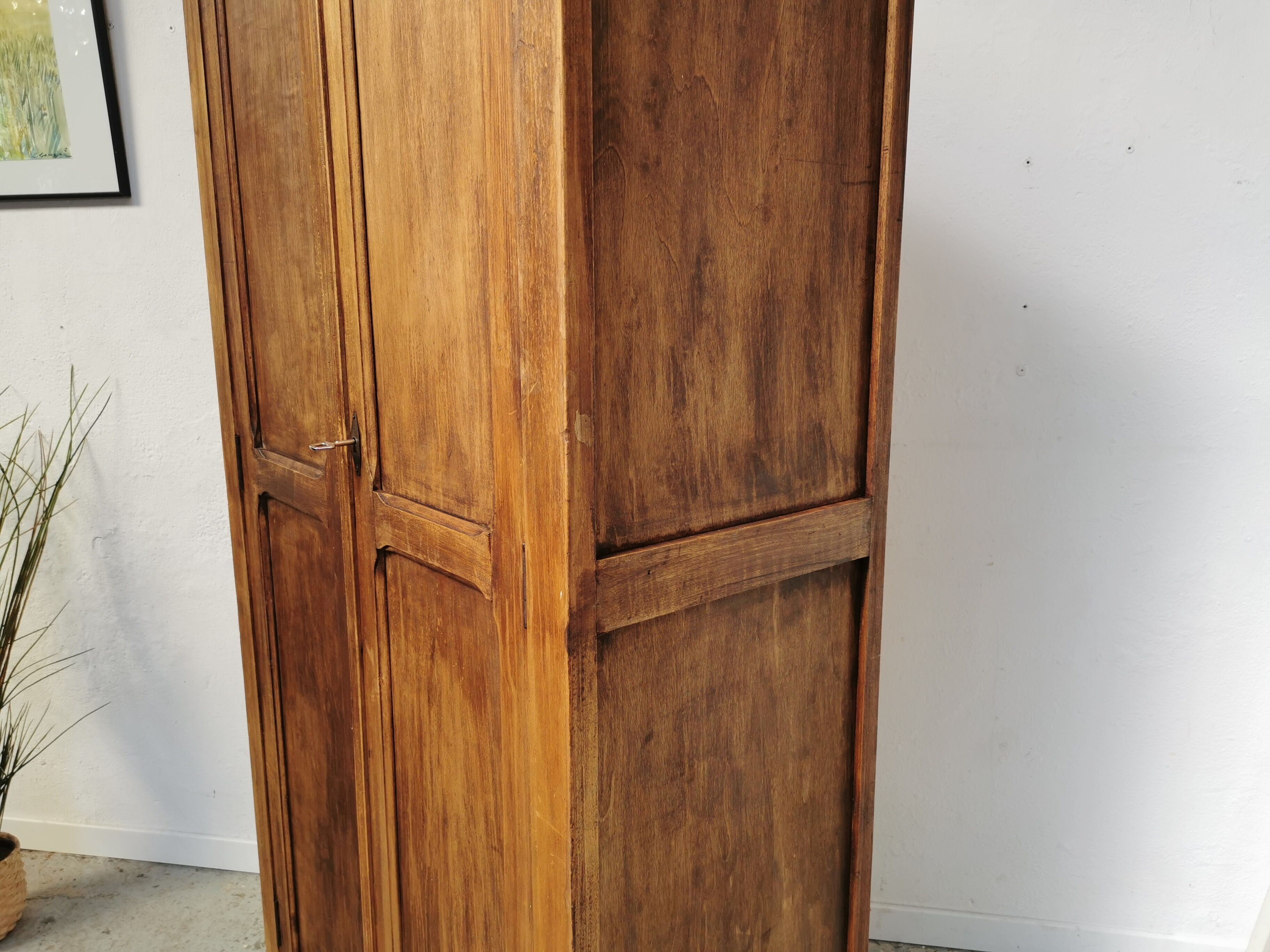 Vintage Parisian coat of arms