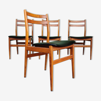 Jeu de 4 chaises scandinaves