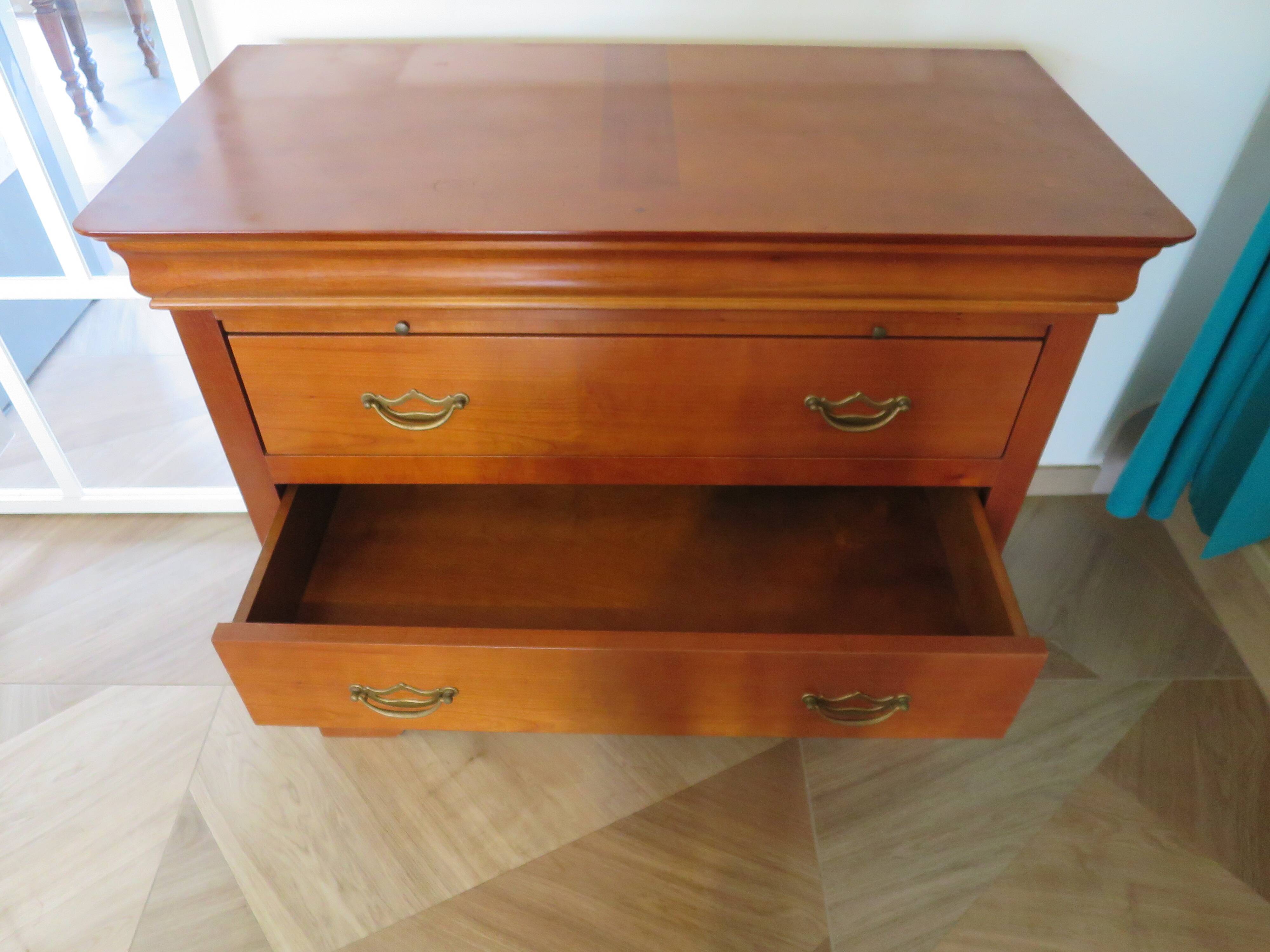 3-drawer chest of drawers with sliding shelf - Louis Philippe style - cherry color