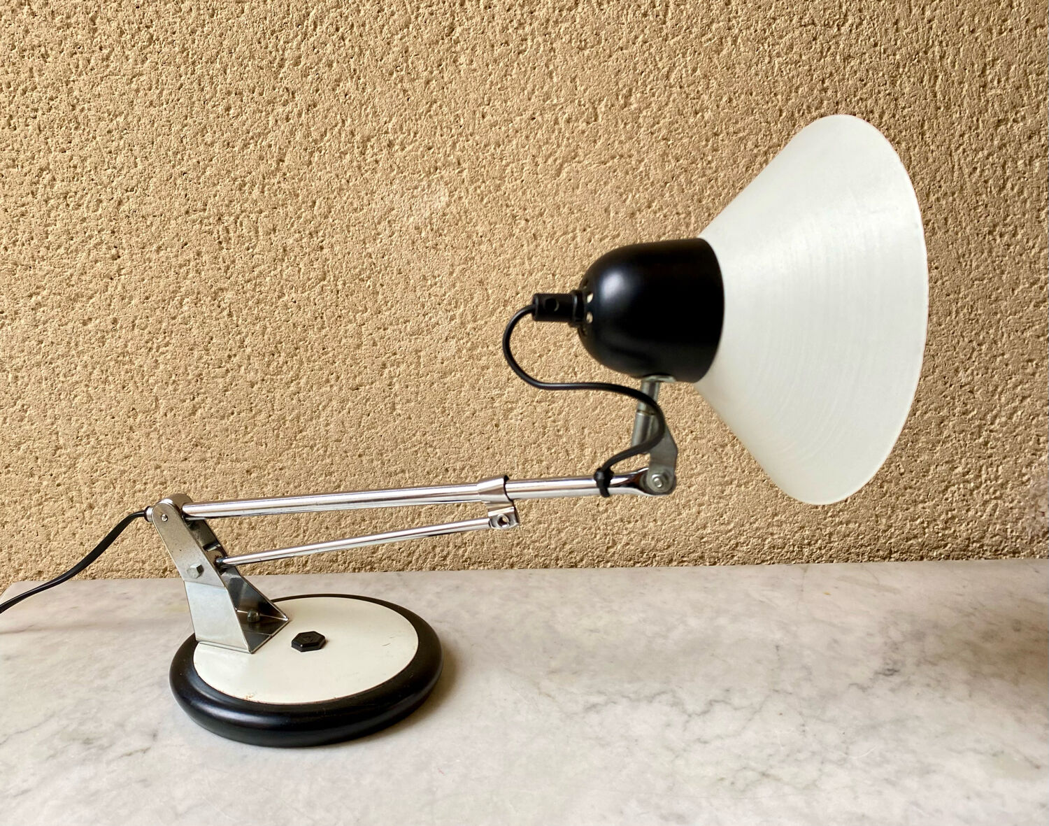 Aluminor articulated desk lamp France vintage 70s