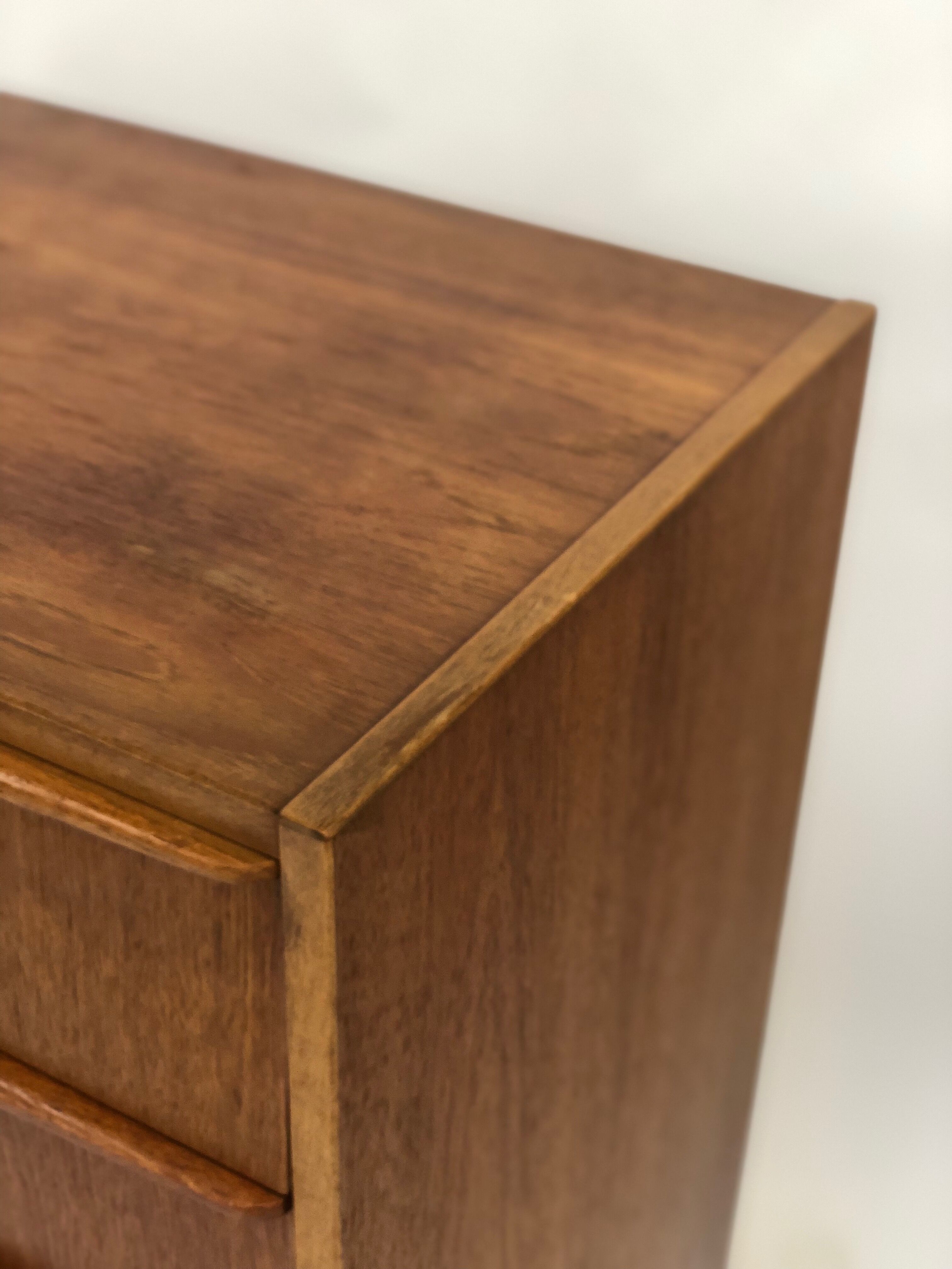 Dresser in teak