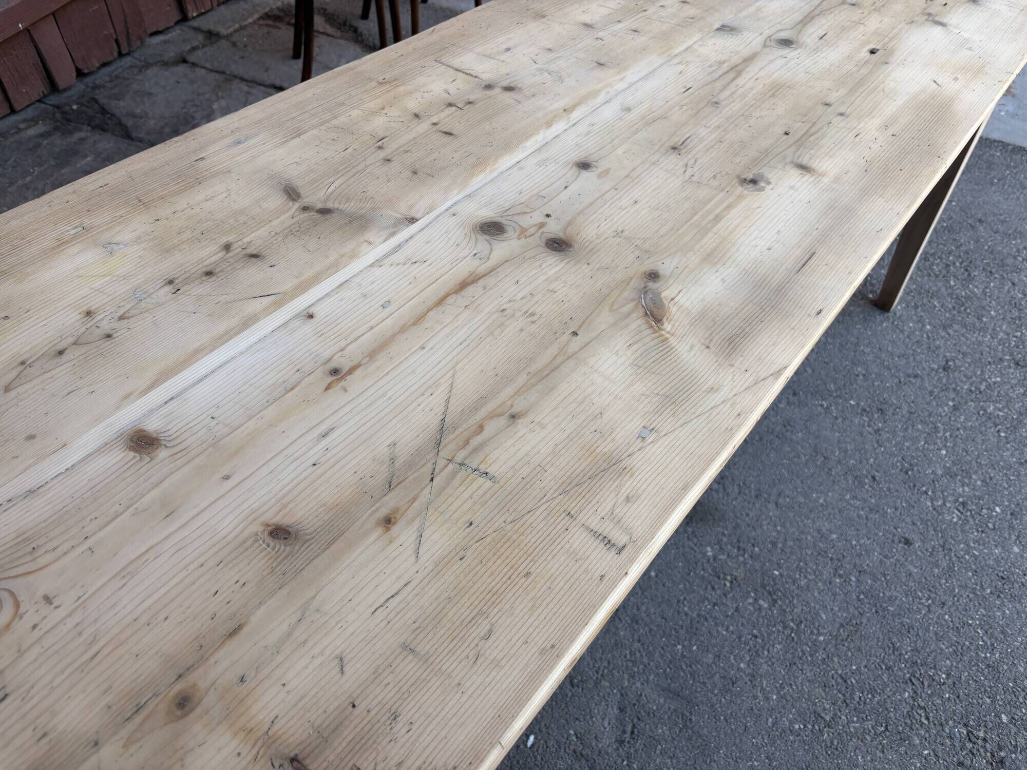 Very large farmhouse table 300 cm in fir from 1900, natural raw wood brewery.