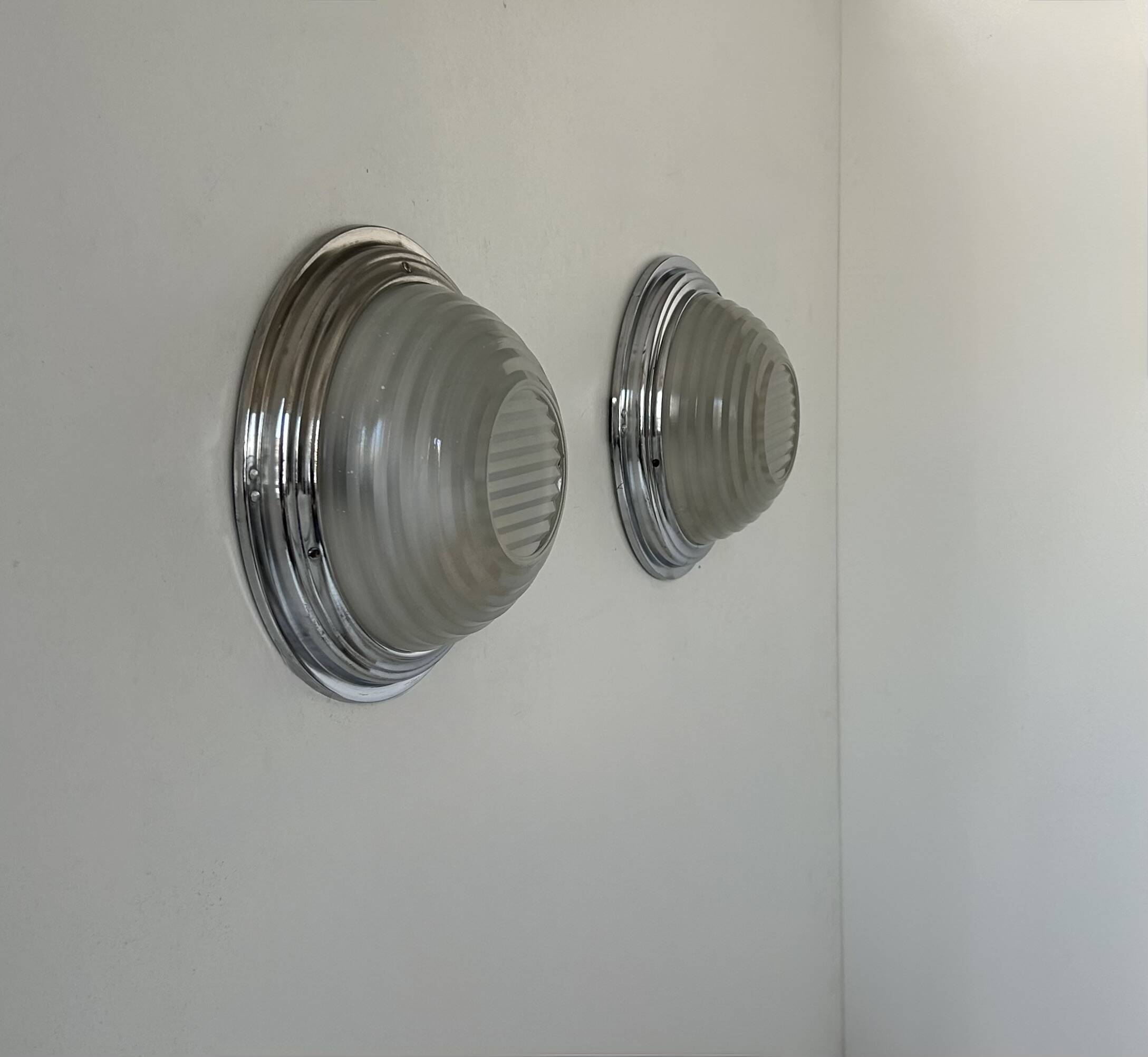 Pair of vintage wall lights, chrome and pressed sandblasted glass, France 1930