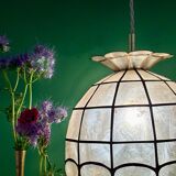 Vintage pendant light in mother-of-pearl and brass