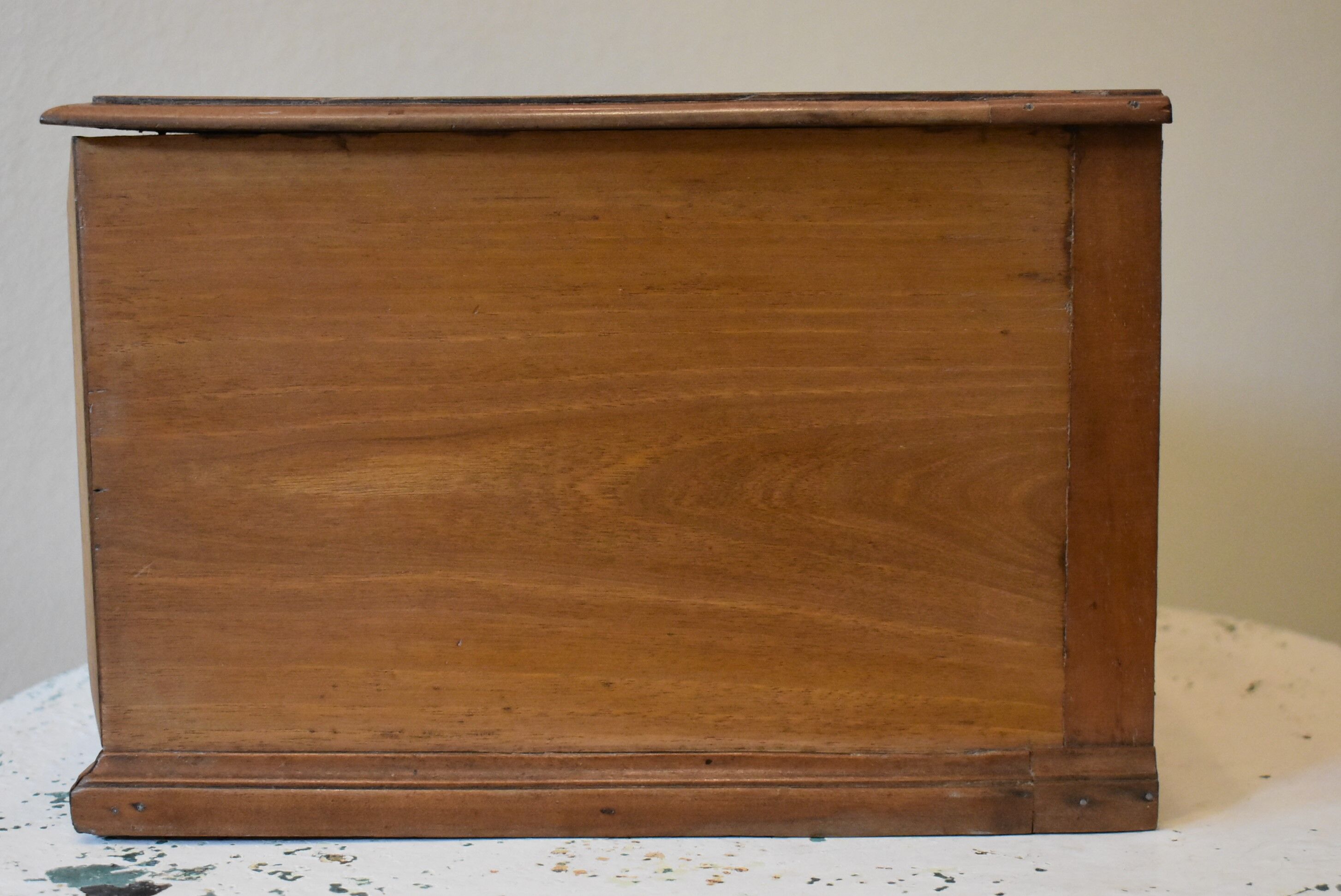 Small furniture 2 drawers (N2)