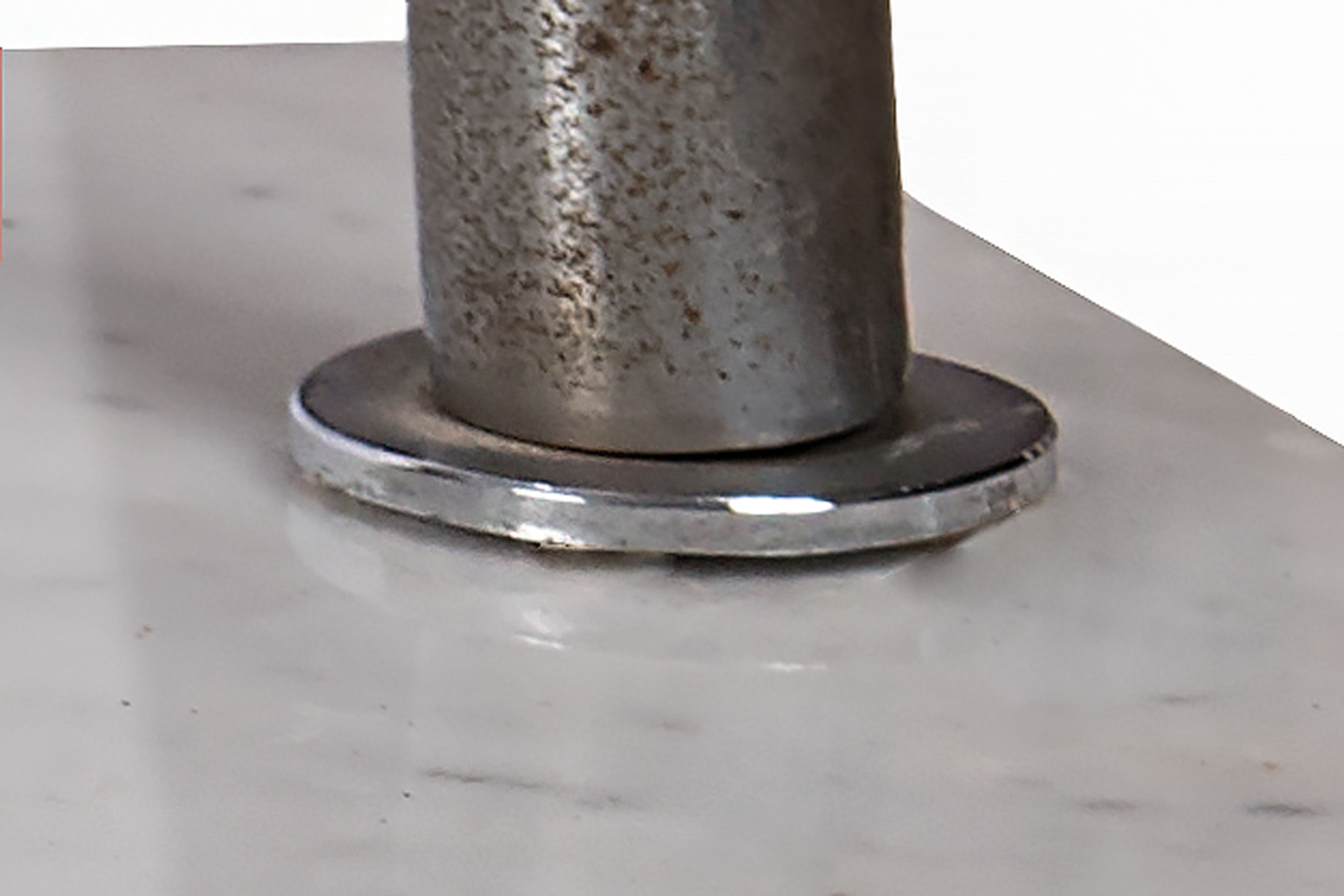 Adjustable vintage lamppost