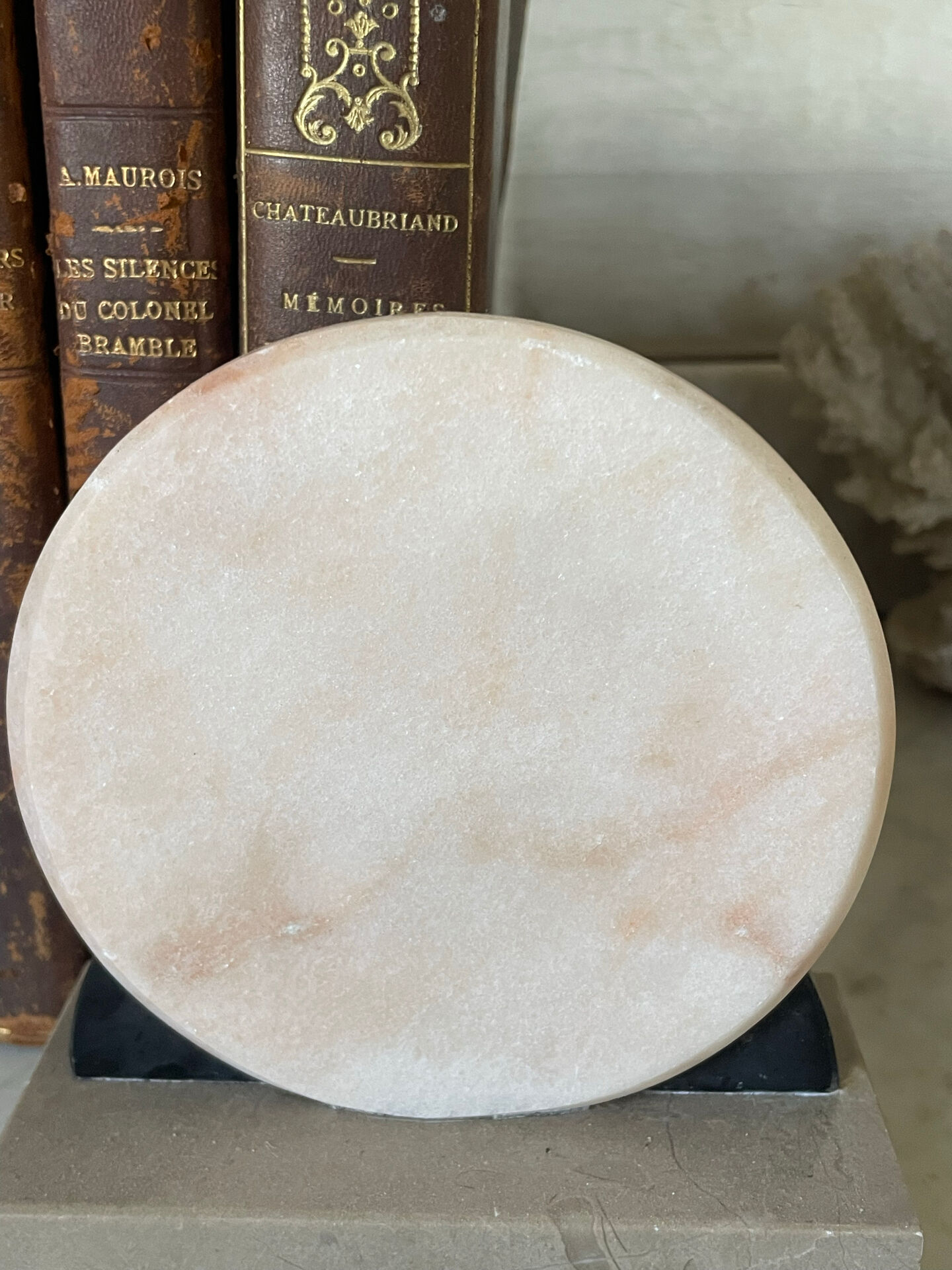 Pair of Art Deco marble and onyx bookends