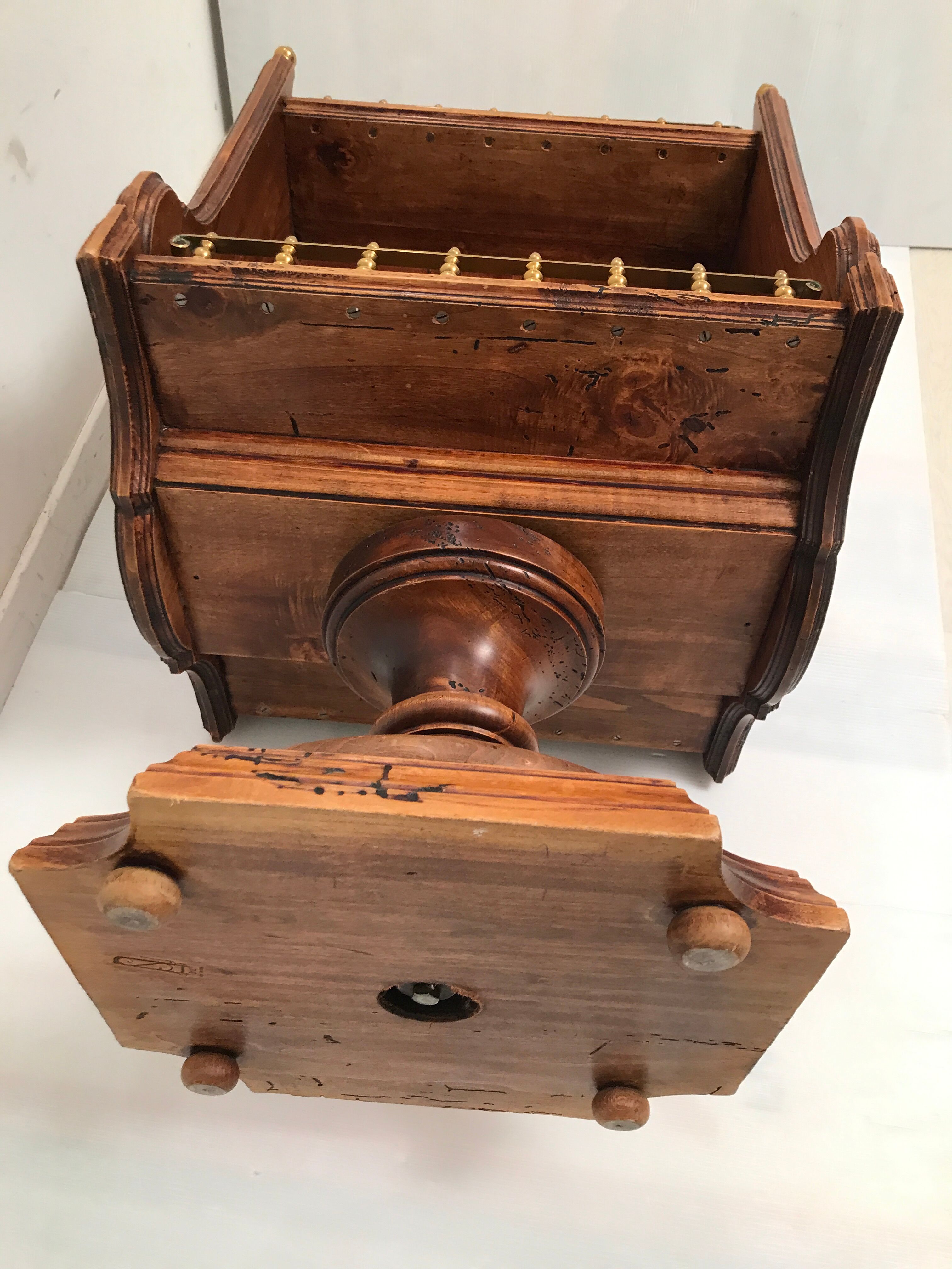 Swivel bar from the 50s