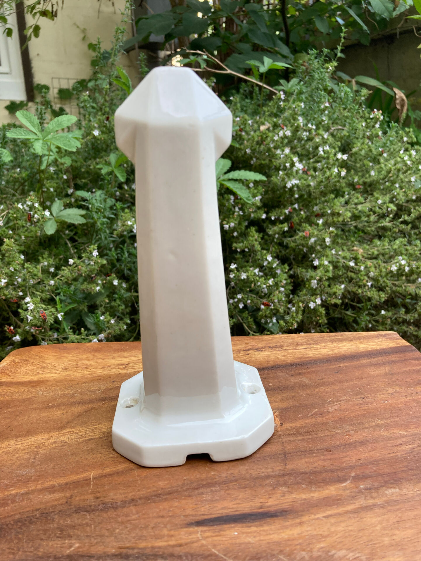 Art Deco wall sconce white porcelain