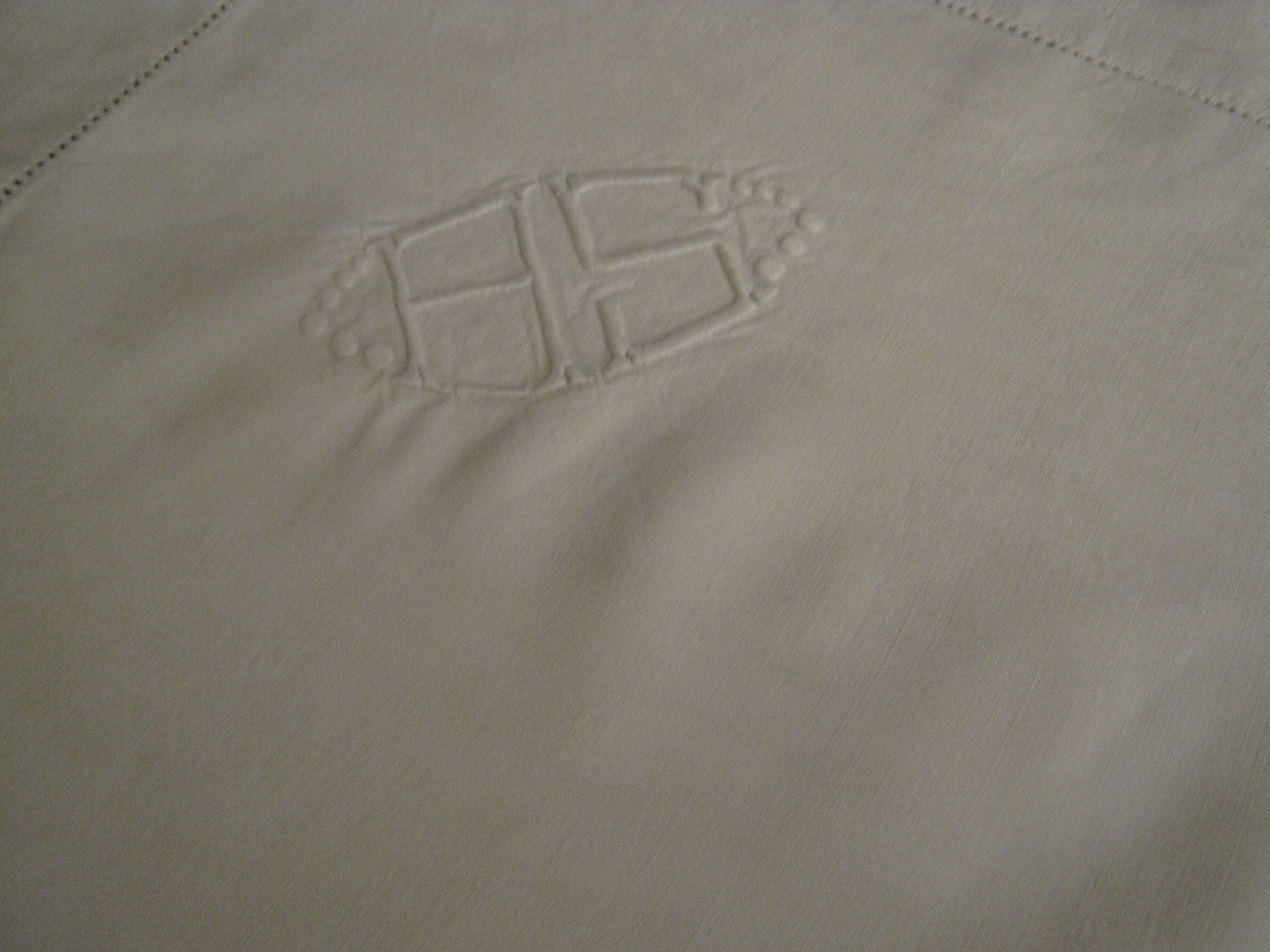 white métis pillowcases embroidered monogram A S
