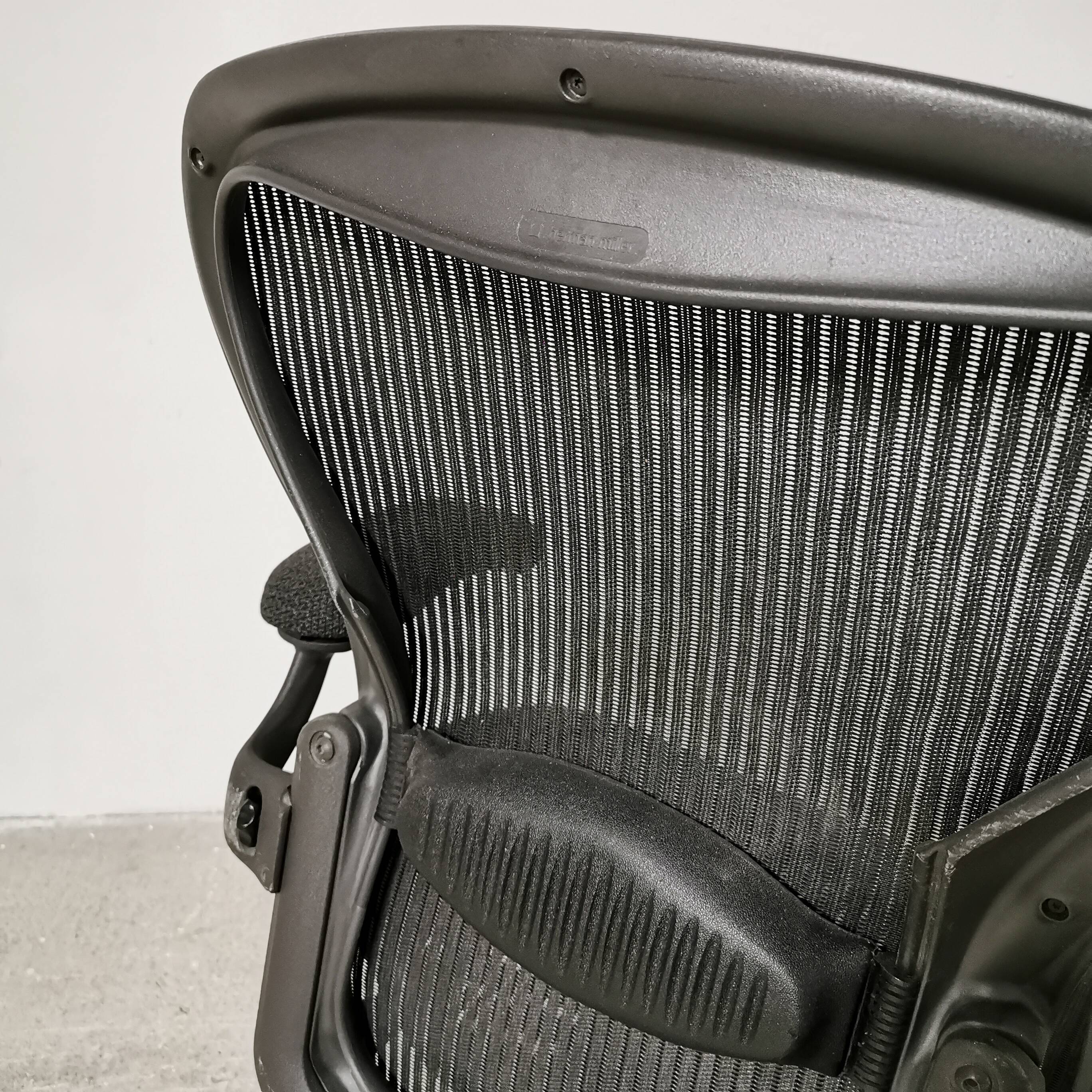 Fauteuil "Aeron" de Bill Stumpf & Don Chadwick pour Herman Miller, 1990
