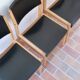 3 chaises scandinaves skaï noir