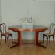 Table ovale en orme style scandinave pied central avec rallonges
