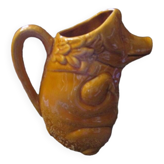 Vintage pitcher Pig slip from Onnaing