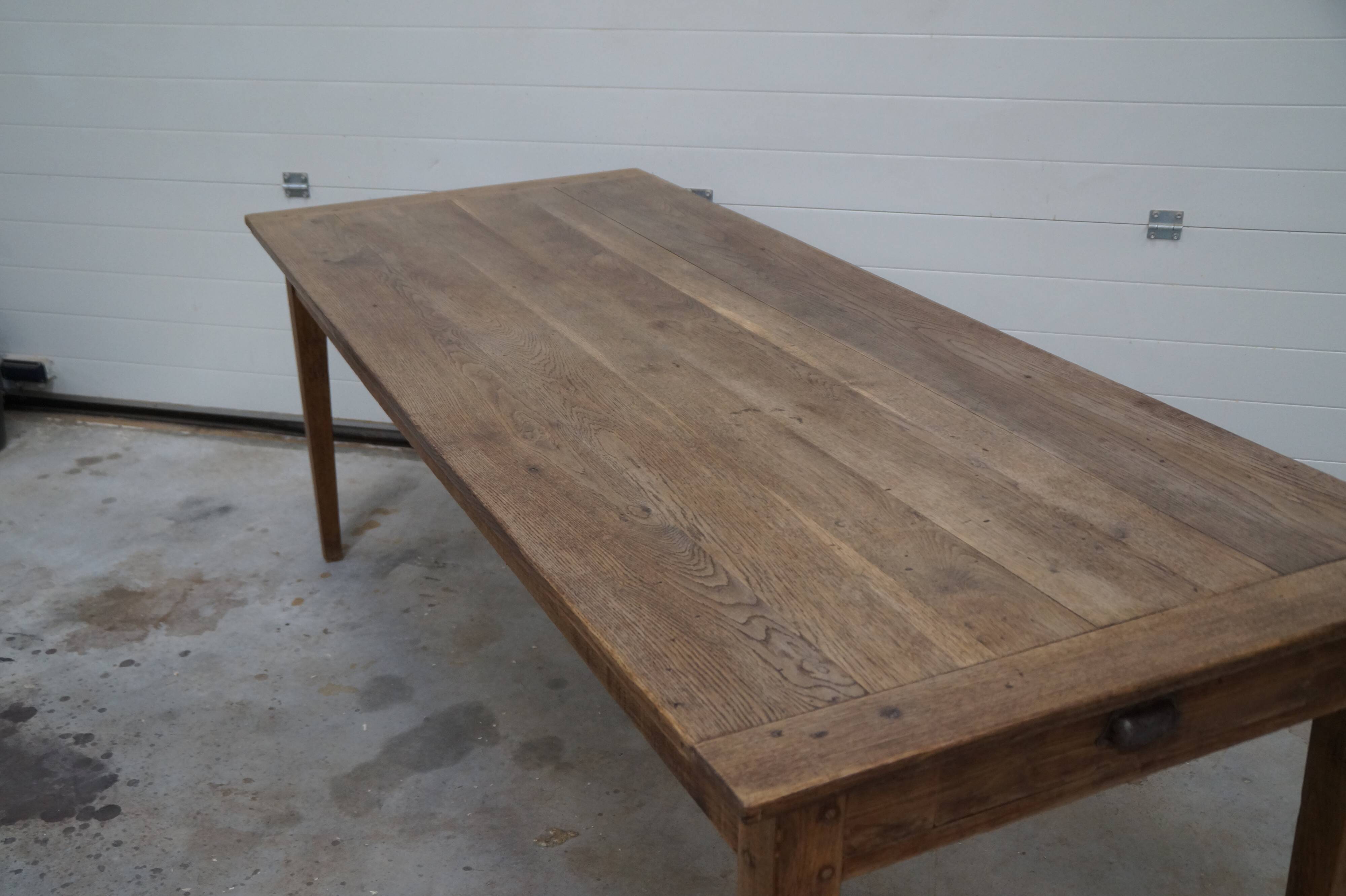 Ancienne table de ferme en chêne
