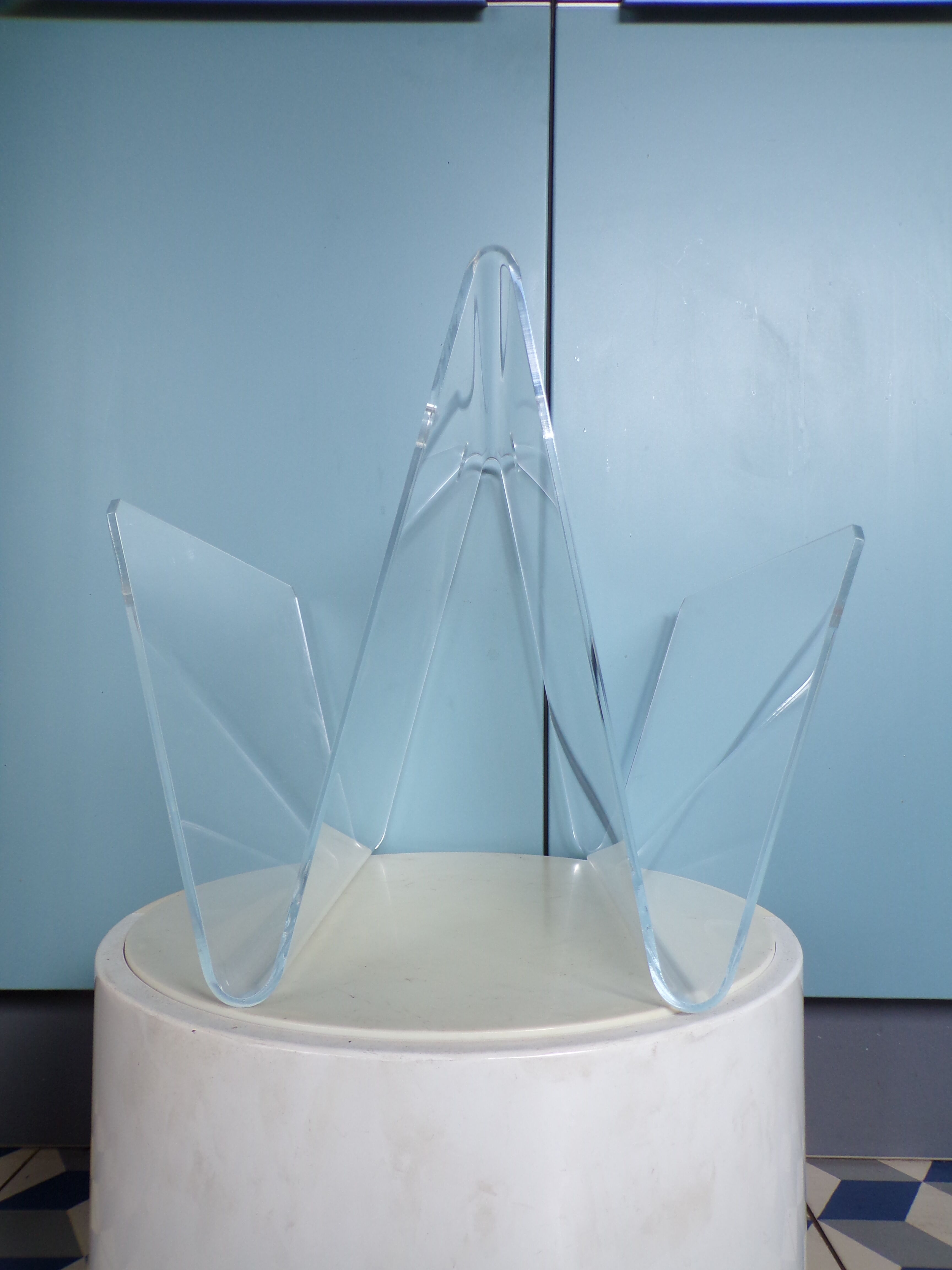 1980 plexiglass magazine holder