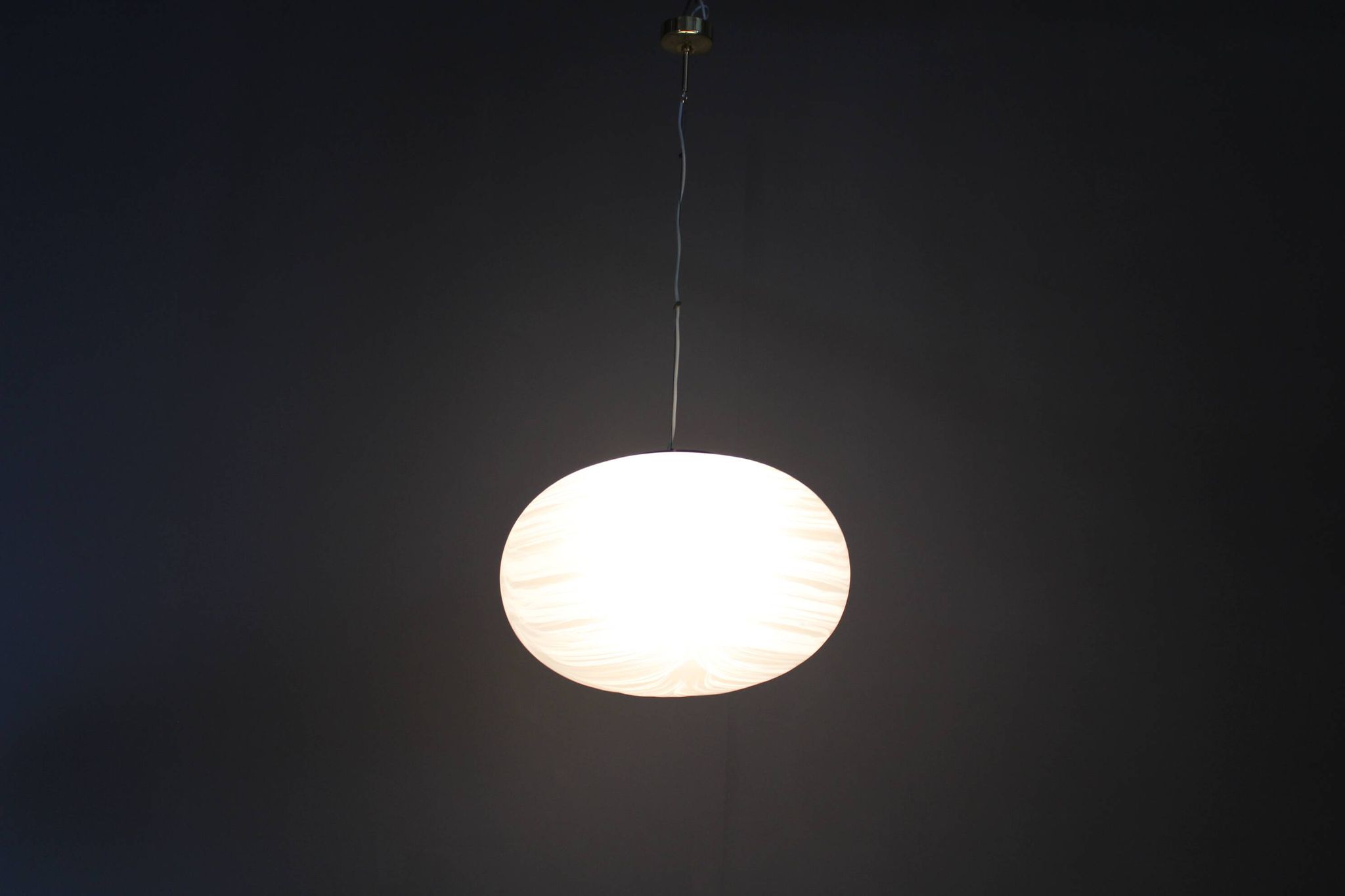 Suspension en verre des années 1970, Italie
