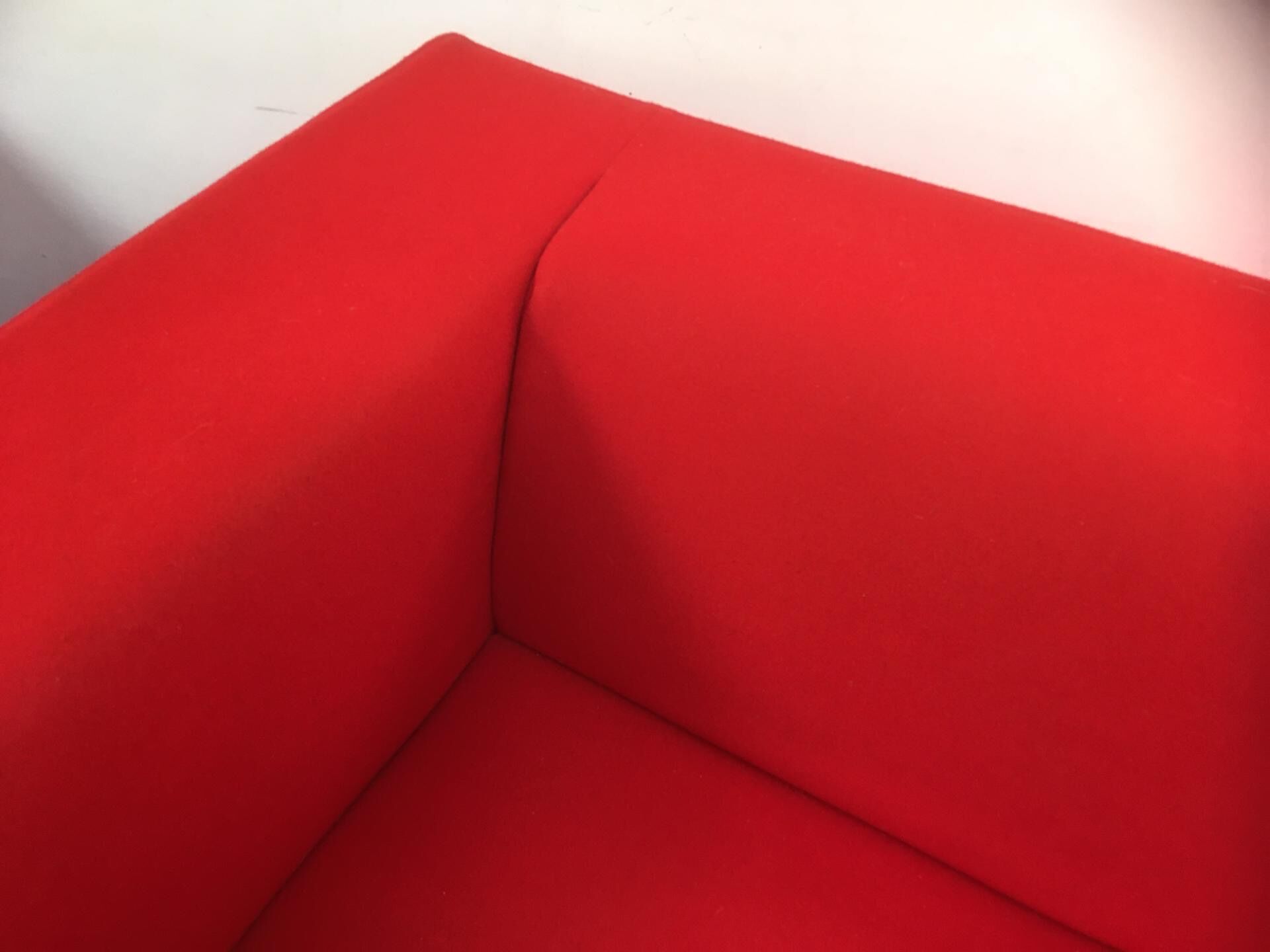 Red sofa Allen MDF Italia by Bruno FATTORINI 1998