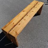 Banc de Charlotte Perriand, les arcs