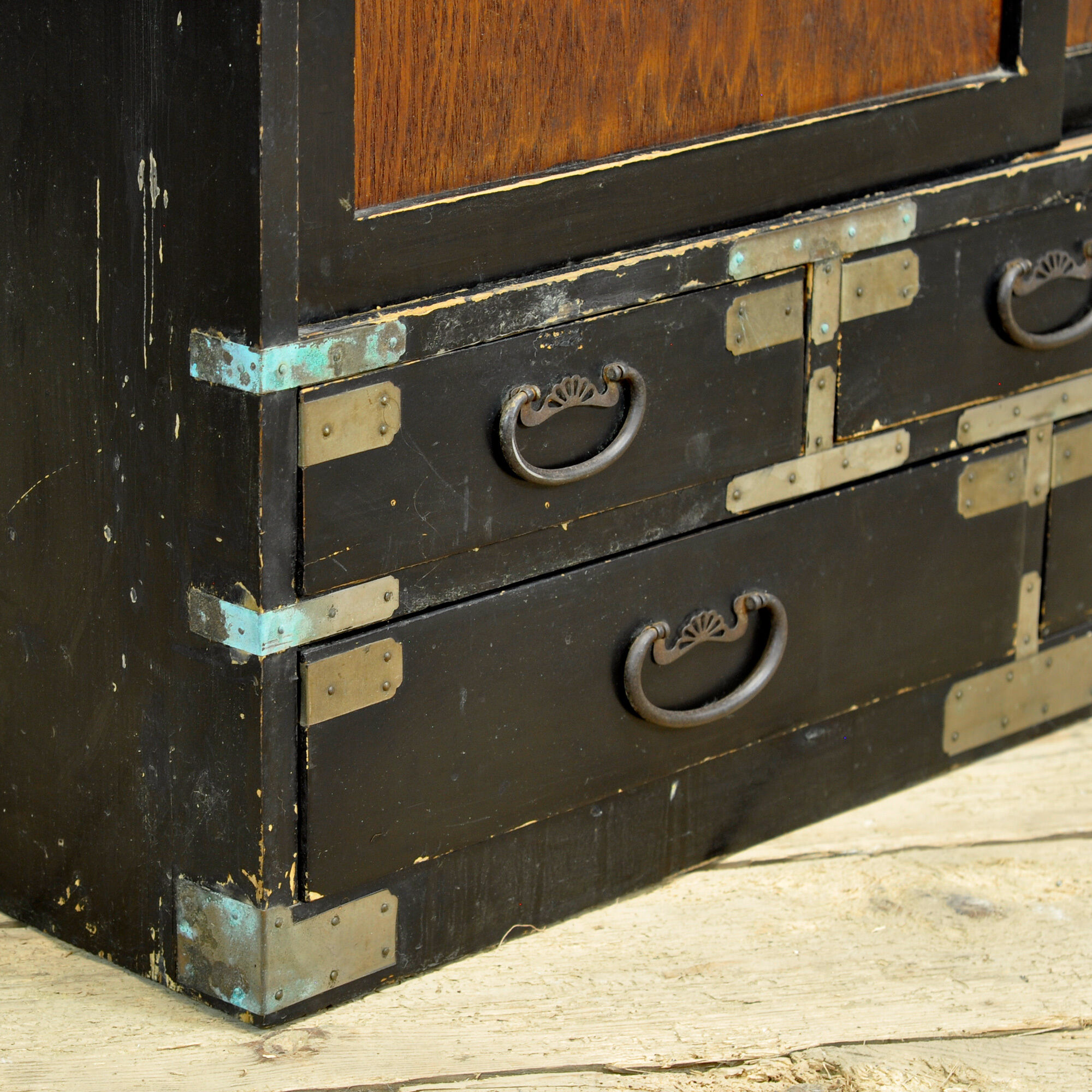 Commode Tansu japonaise, vers 1900