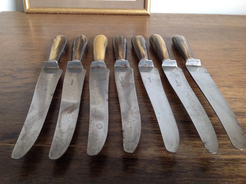 7 old knives "Paris"