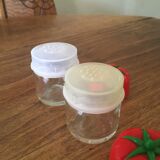 Salt and pepper shaker, tomato-shaped