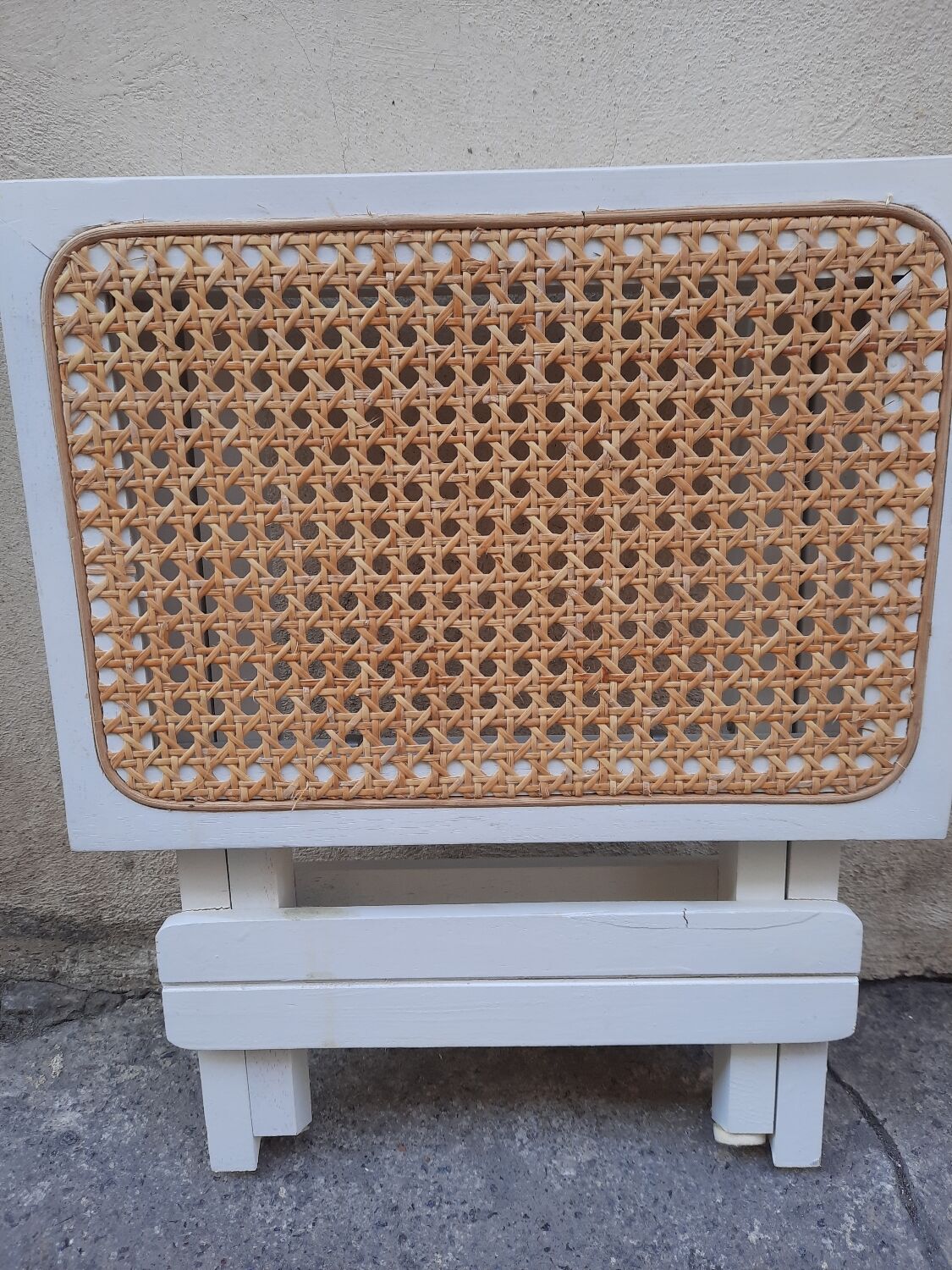 Folding stool