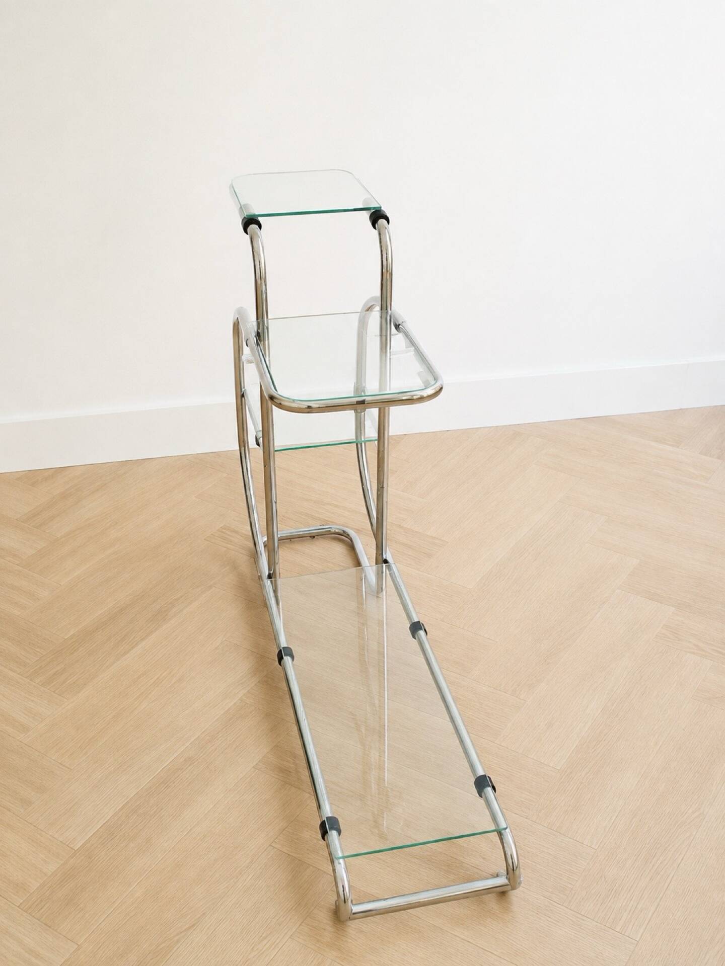 Bauhaus shelf attributed to Émile Guyot for Thonet 1930