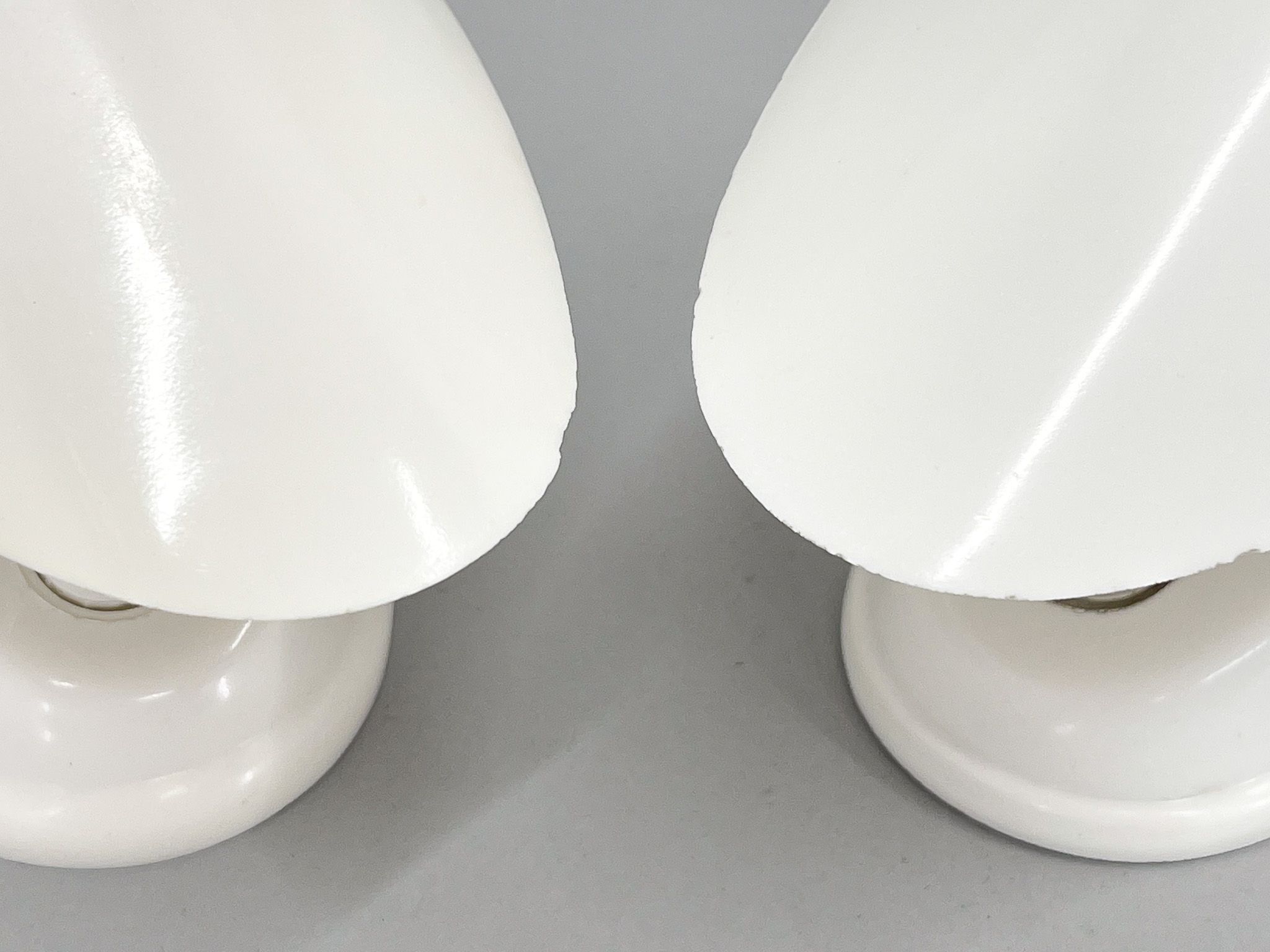Lampes de table ou murale en bakélite blanche des années 1960, Tchécoslovaquie