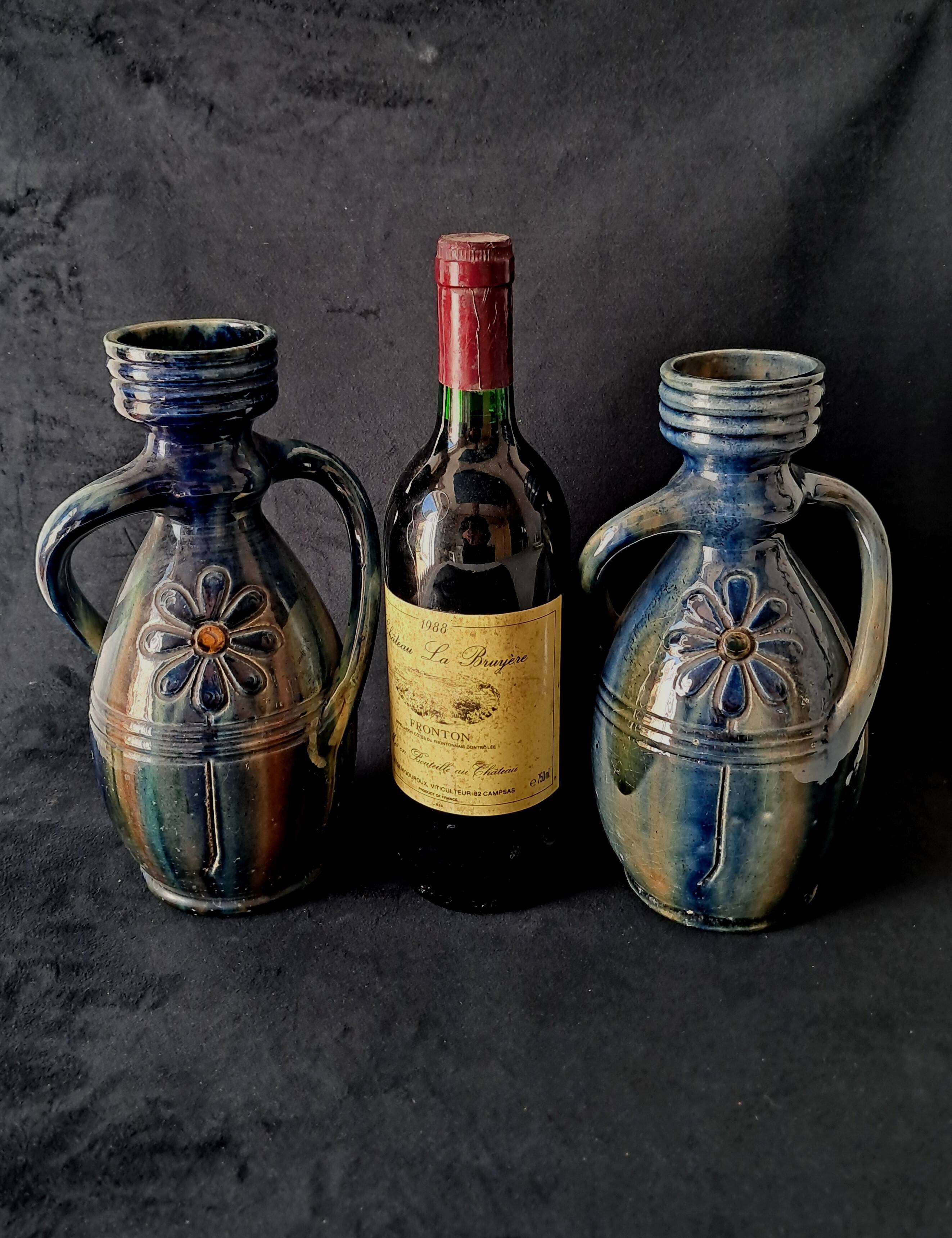 Pair of Vases with Two Turning Handles - Flemish Pottery