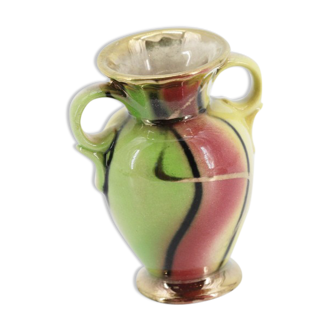 Vase en céramique ancien