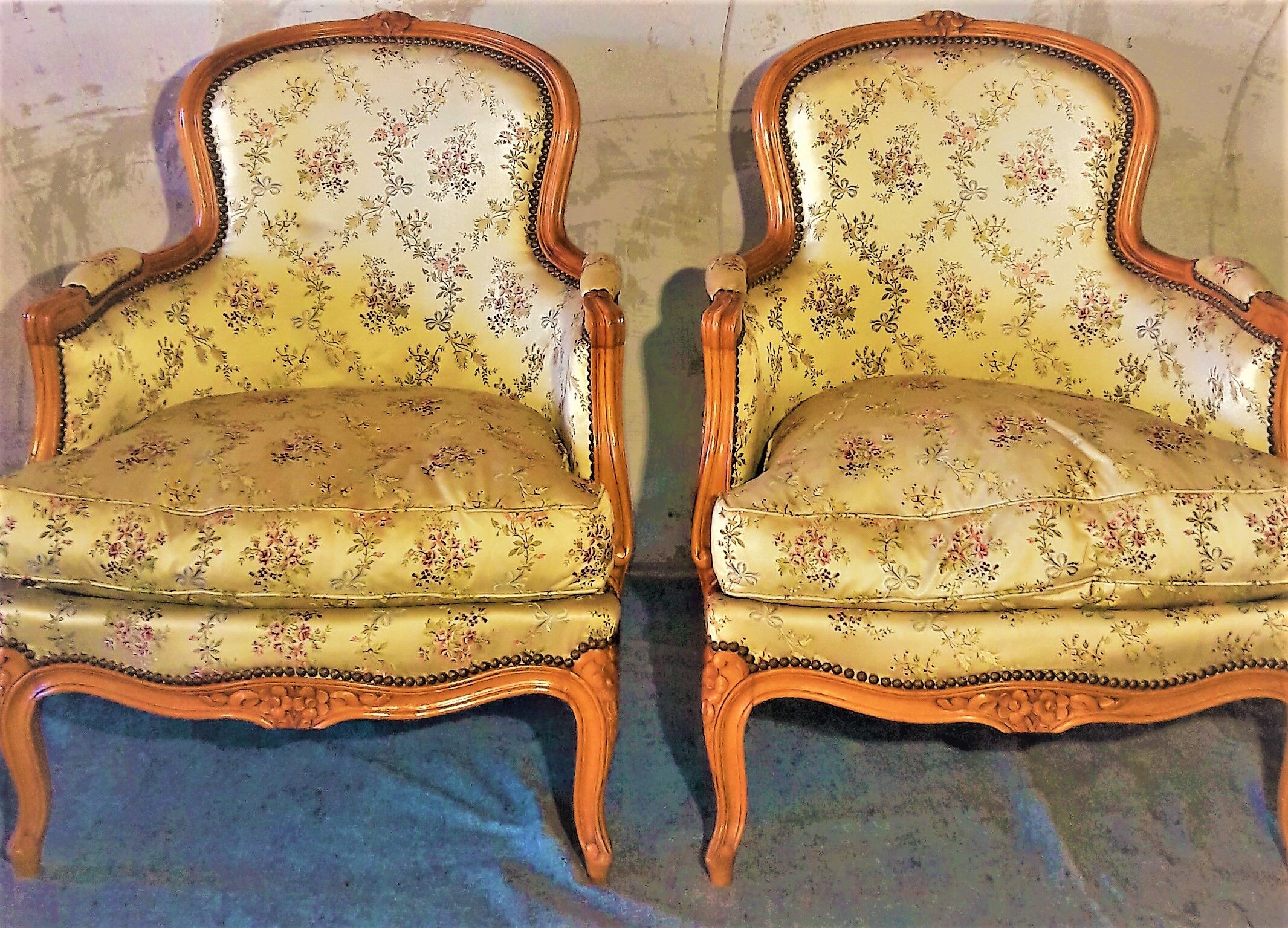 Pair of Louis XV-style shepherdess chairs