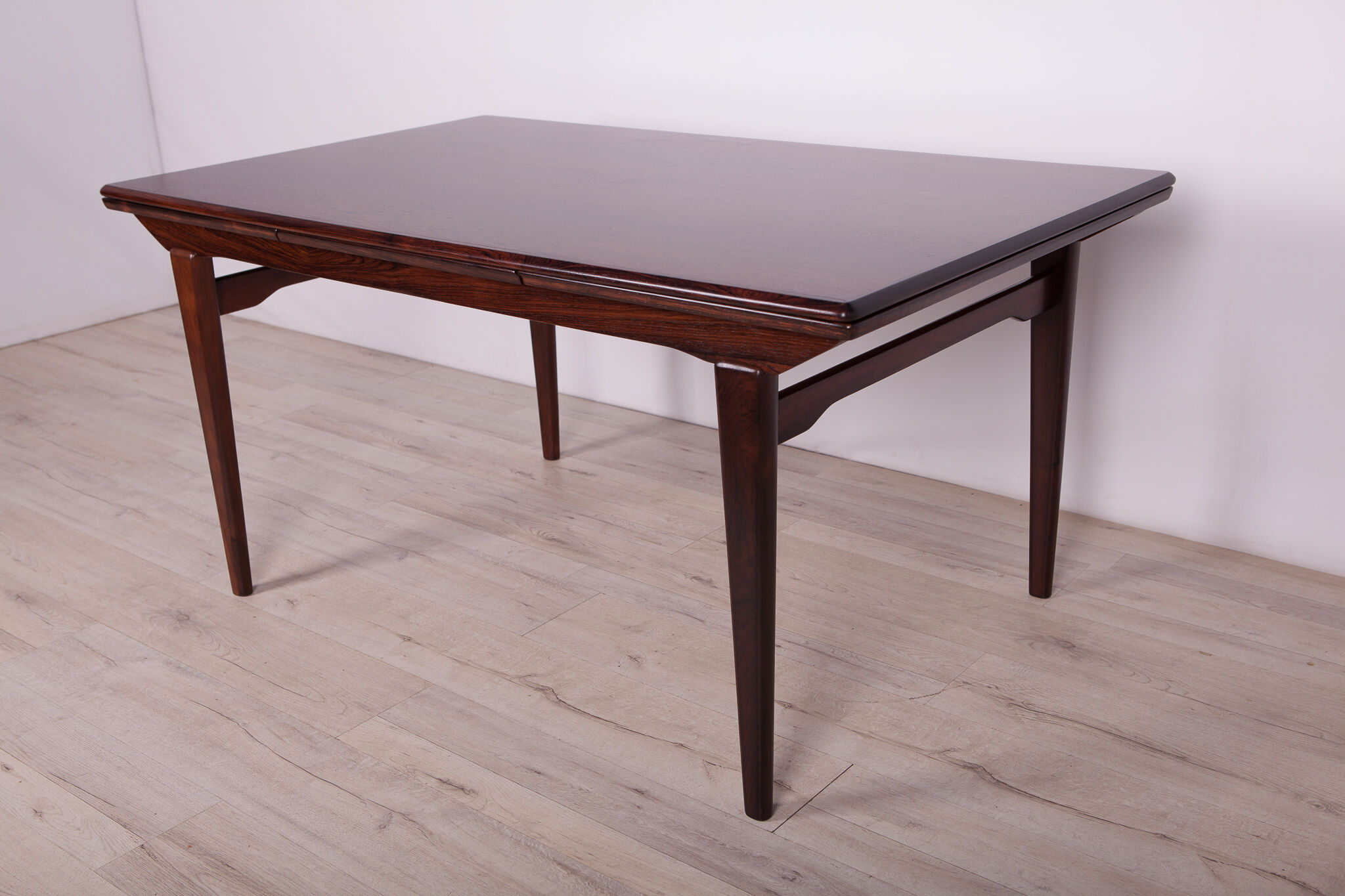 Mid Century Rosewood Extendable Dining Table, 1960s