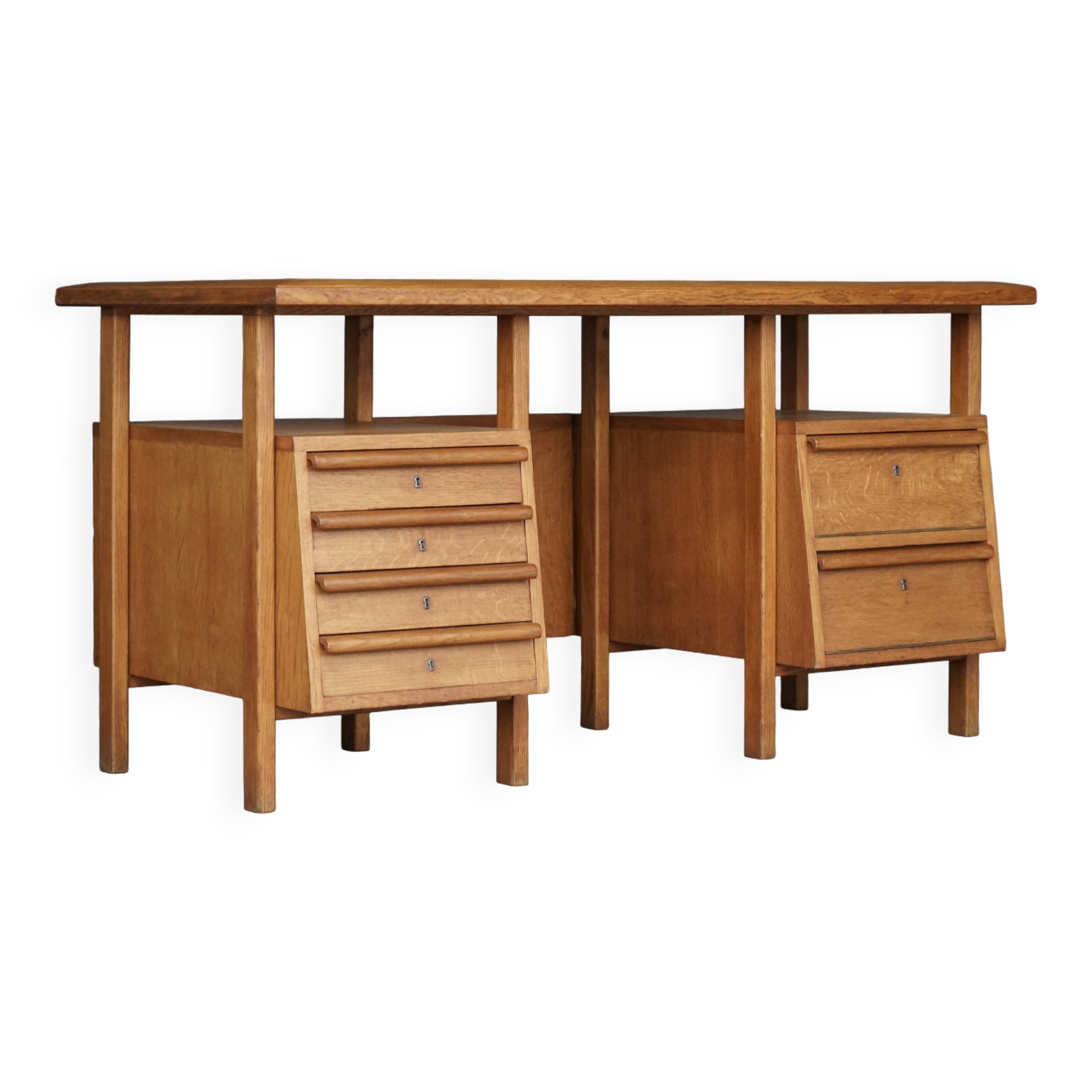 Oak desk. 1950s