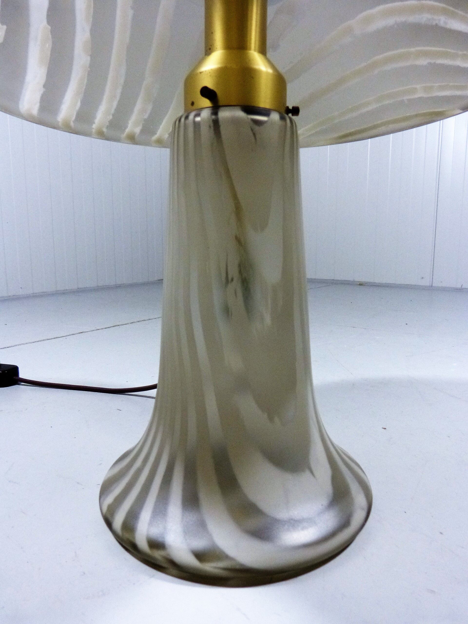 Peill & Putzler glass mushroom table lamp, Germany