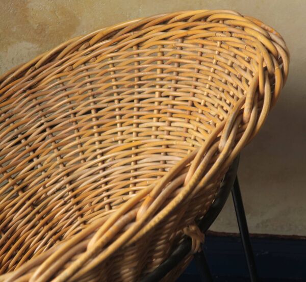 Paire de chaises pod en bambou et fer du milieu du siècle, années 1960.
