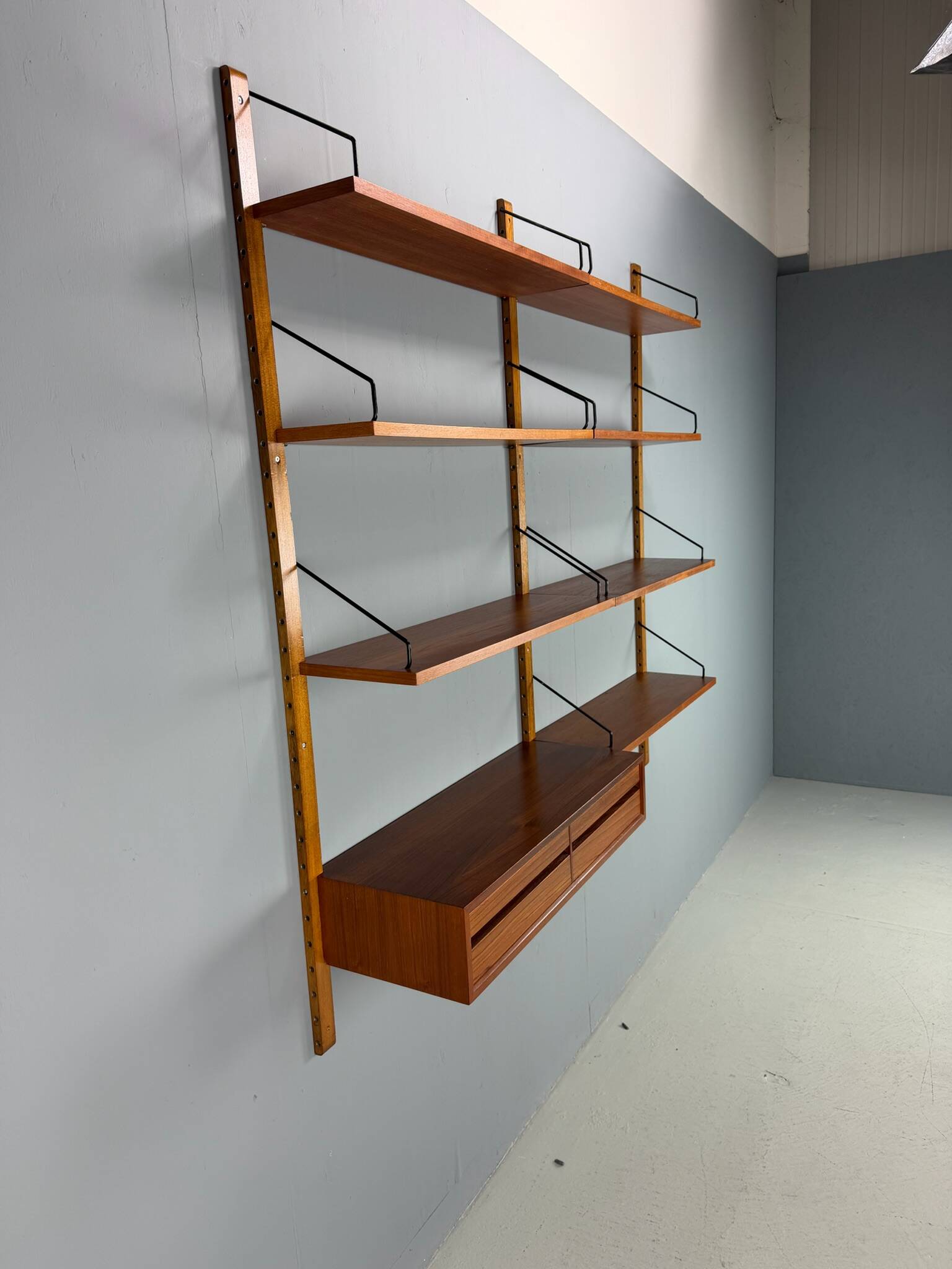 Poul Cadovius mid-century modern modular teak wall unit shelving for Cado, 1960