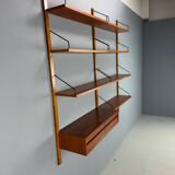 Poul Cadovius mid-century modern modular teak wall unit shelving for Cado, 1960