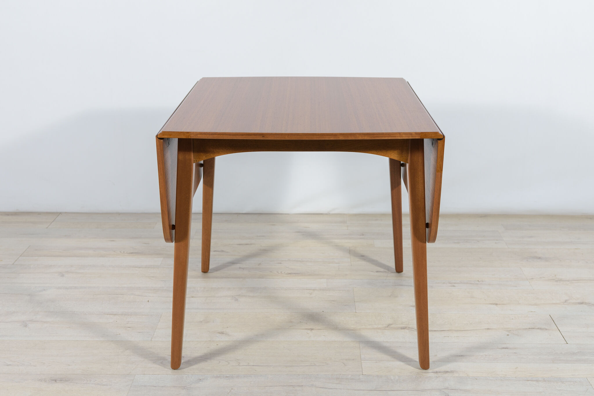 Butterfly Dining Table from G-Plan, 1960s