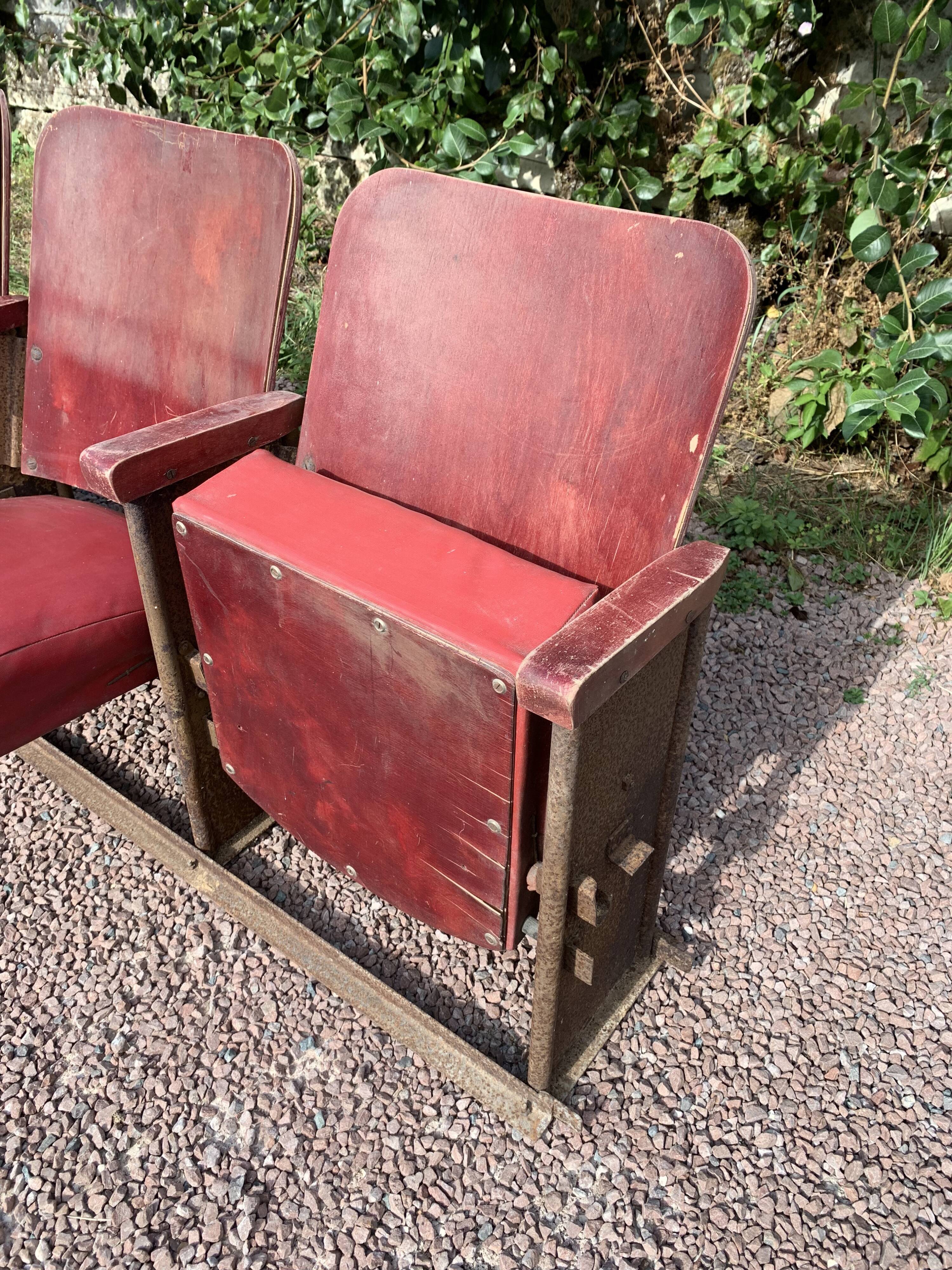 4-seated movie chairs